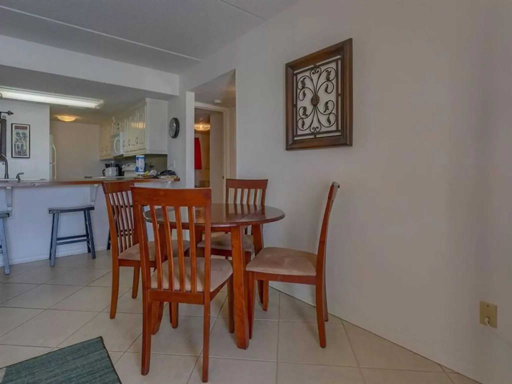 Two-Bedroom Apartment in Sugar Beach Condominiums II Two-Bedroom Apartment in Sugar Beach Condominiums II