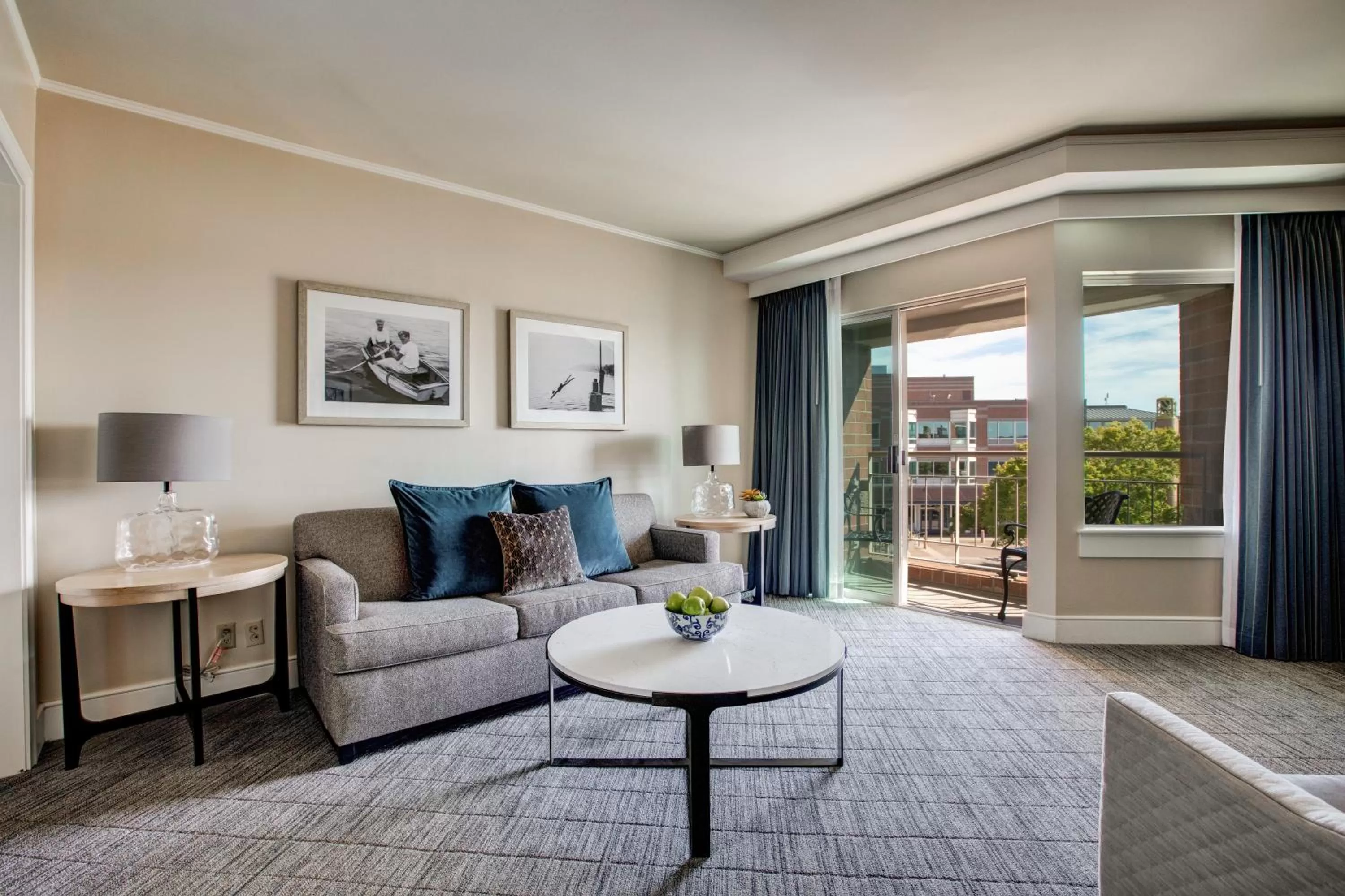Living room in The Woodmark Hotel & Still Spa on Lake Washington