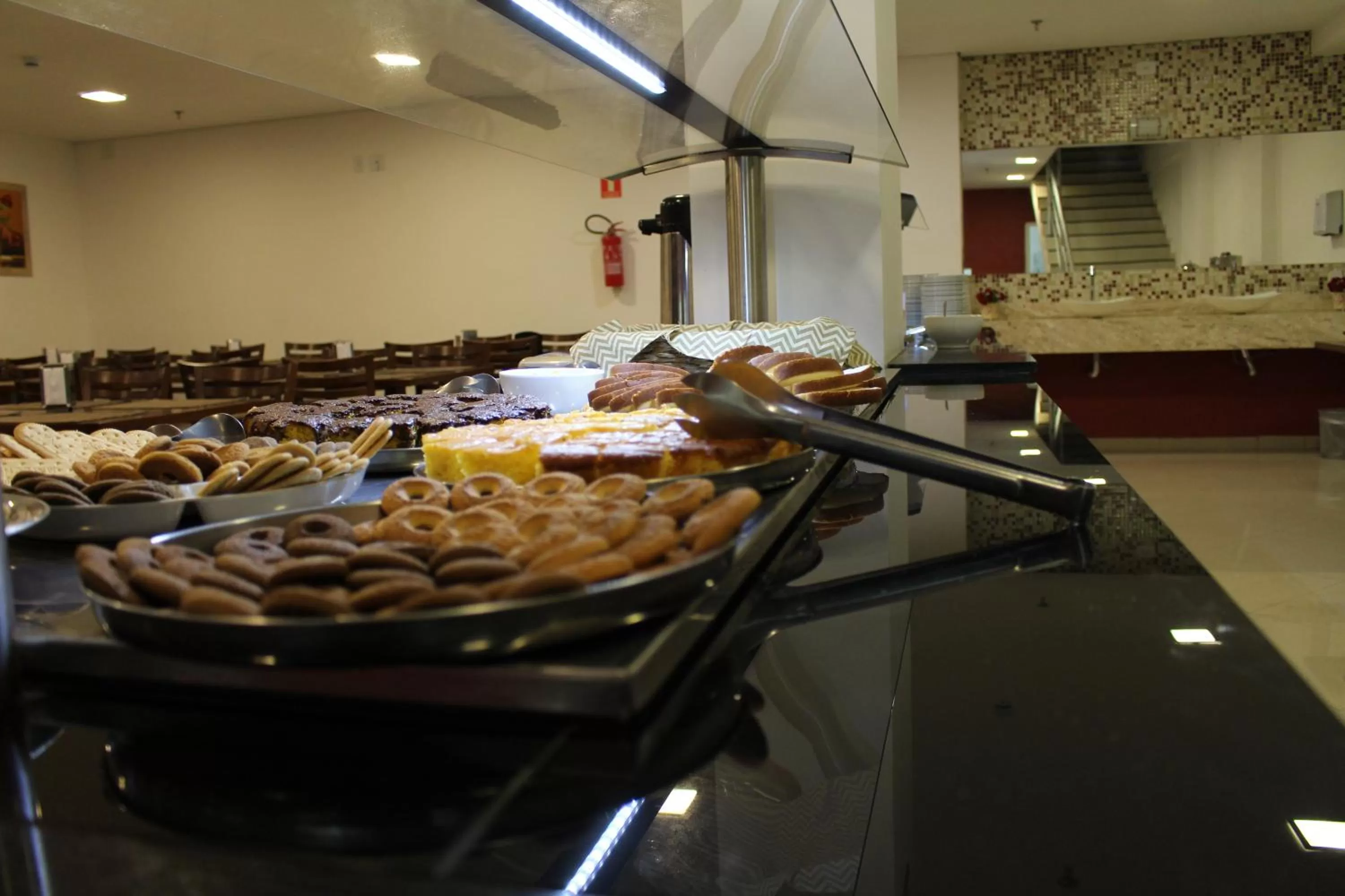 Buffet breakfast in Ágape Hotel De Aparecida