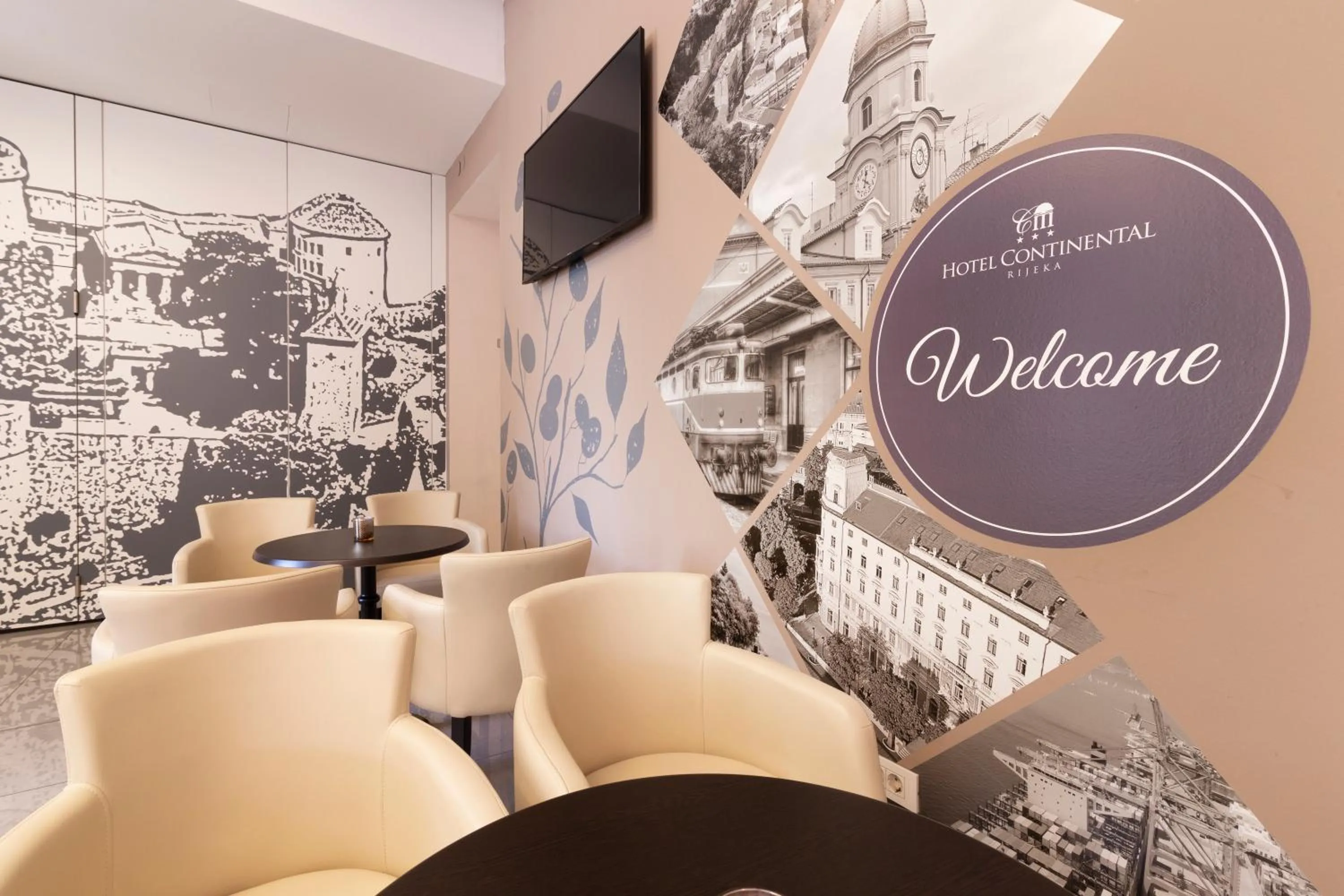 Lobby or reception in Hotel Continental