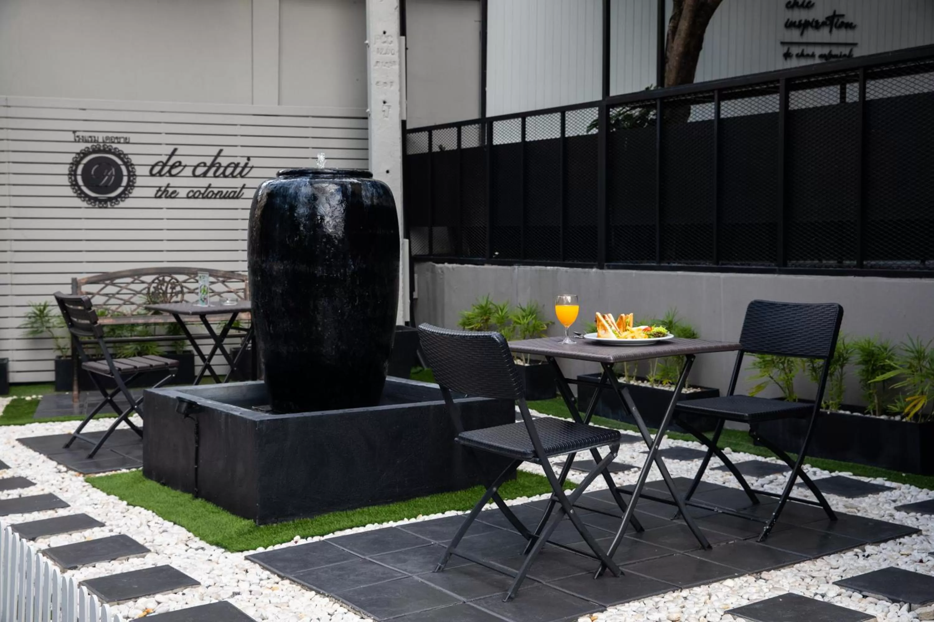 Restaurant/places to eat in De Chai Colonial Hotel & Spa - SHA Plus