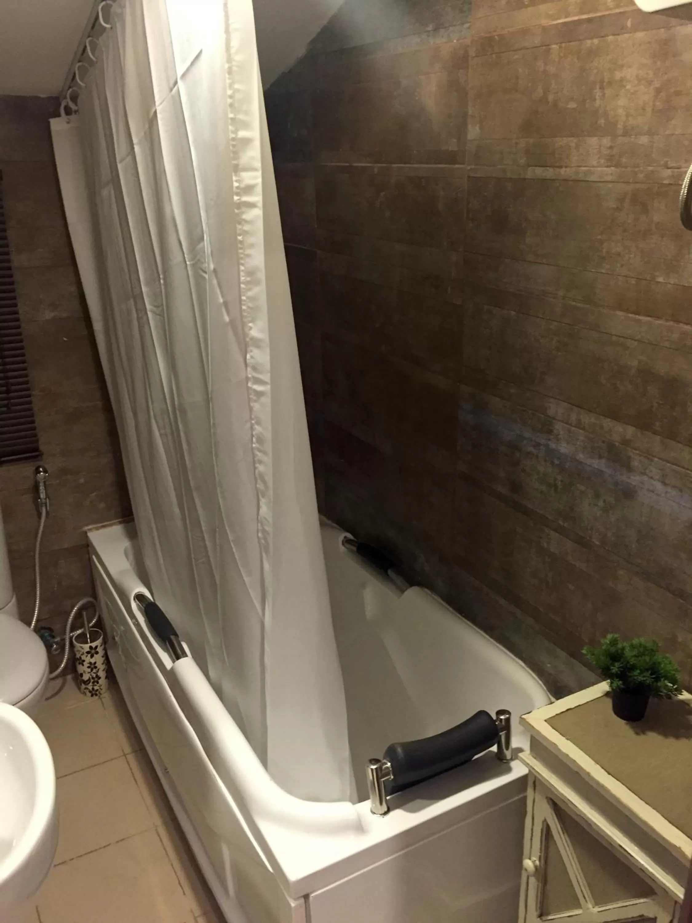 Bathroom in Sinclair Guest House