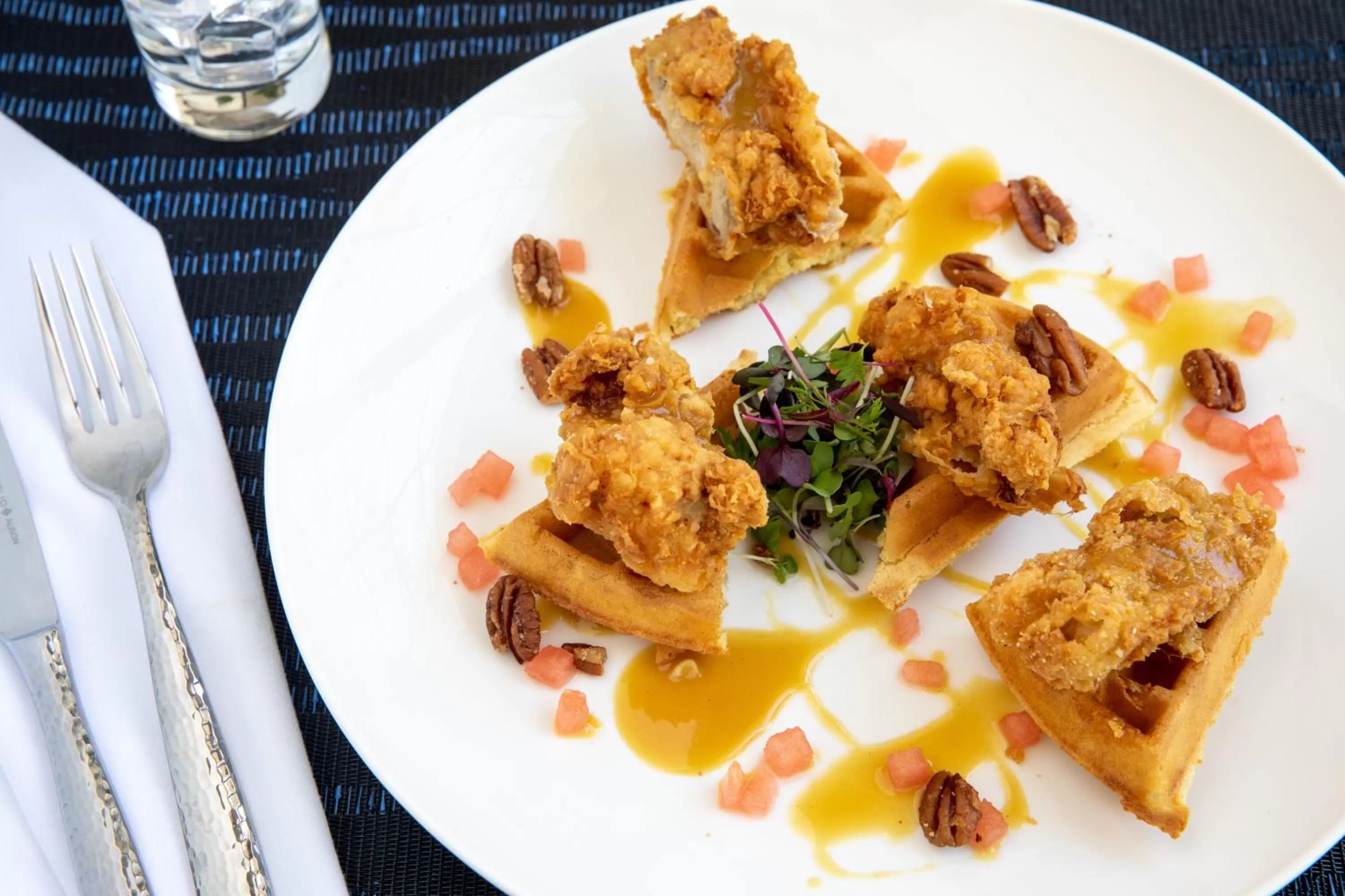 Restaurant/places to eat in Hotel Indigo Mount Pleasant by IHG