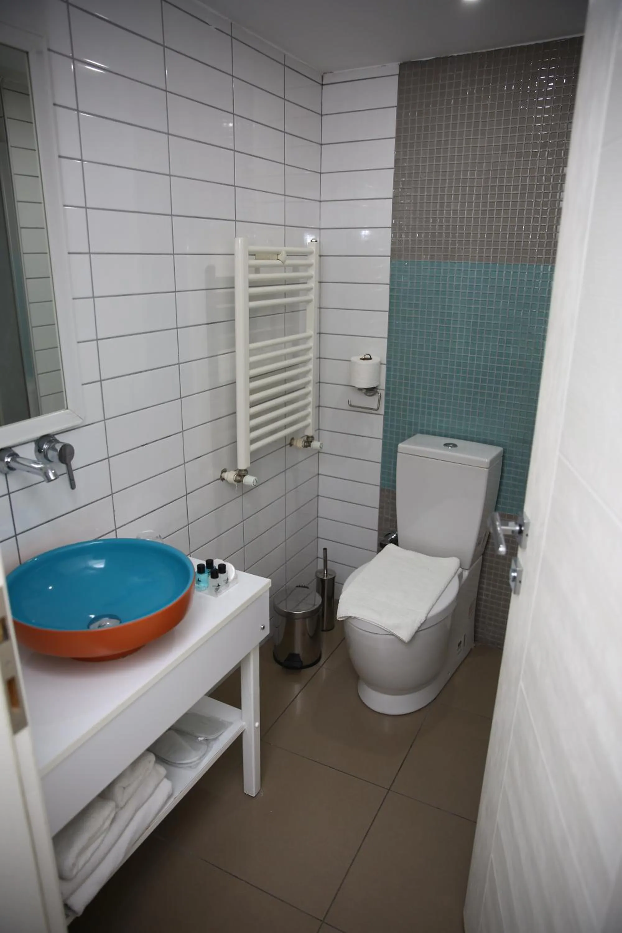 Bathroom in Minel Hotel