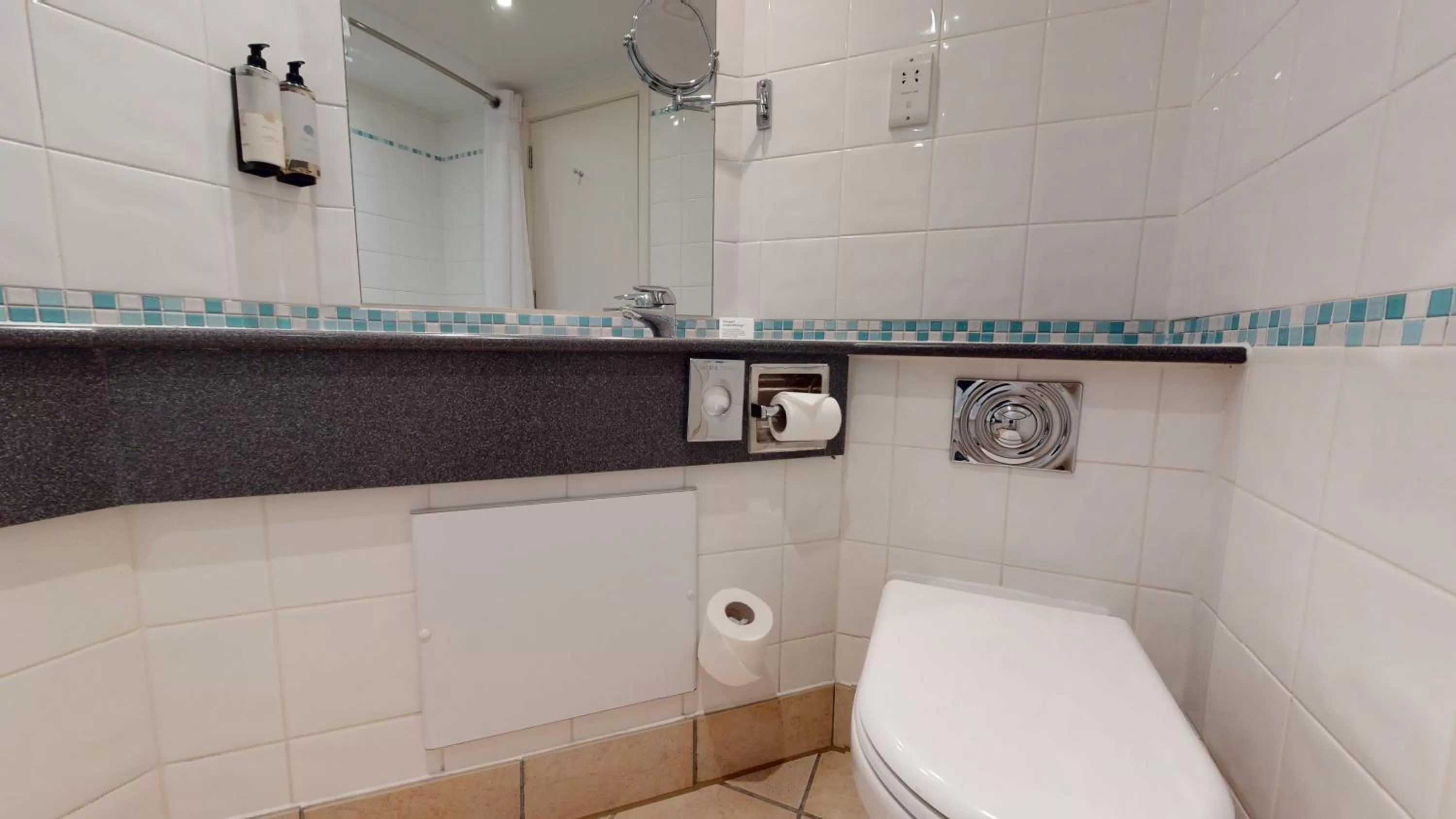 Standard Double or Twin Room in Holiday Inn Milton Keynes Central, an IHG Hotel