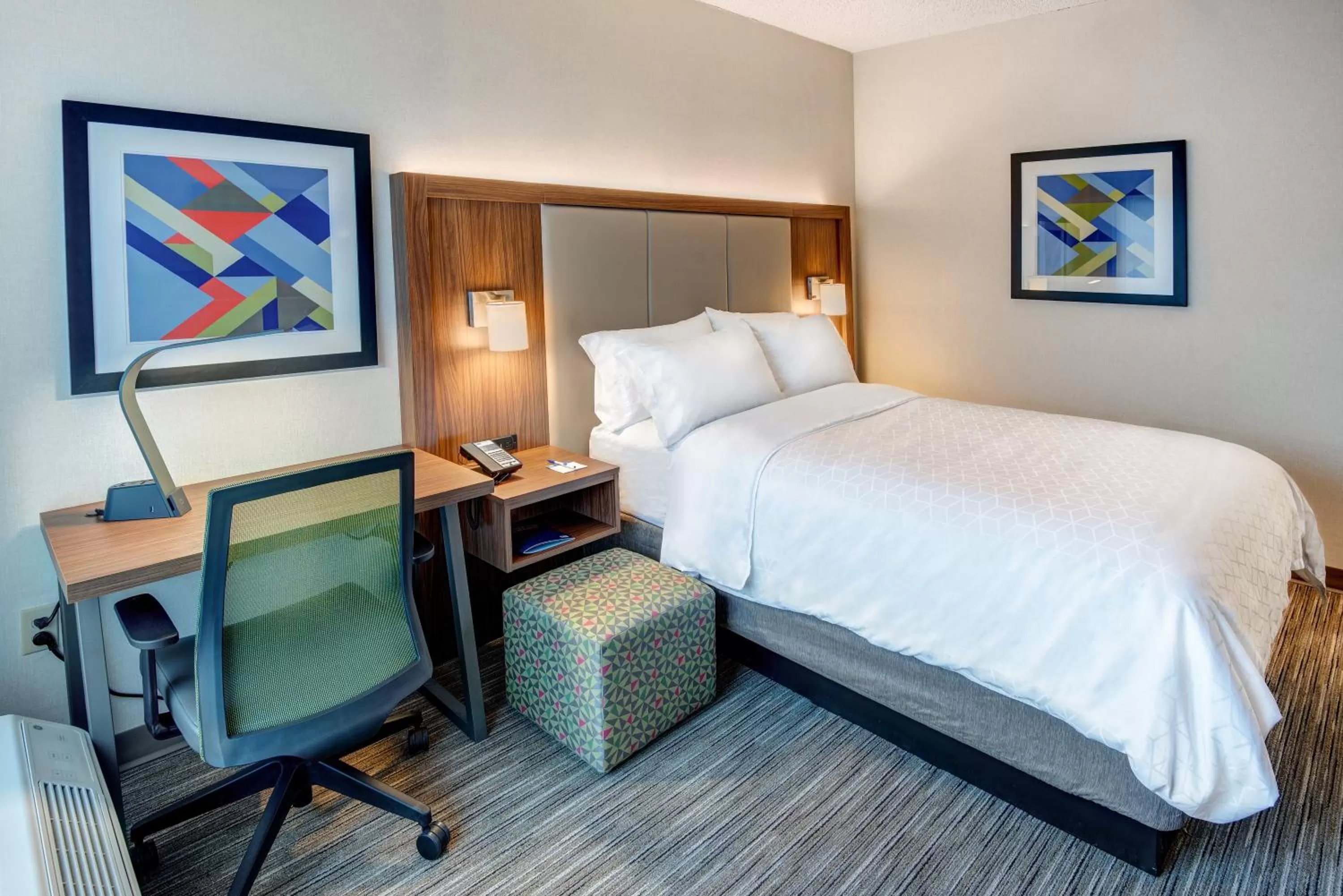 Photo of the whole room, Bed in Holiday Inn Express & Suites West Long Branch - Eatontown by IHG
