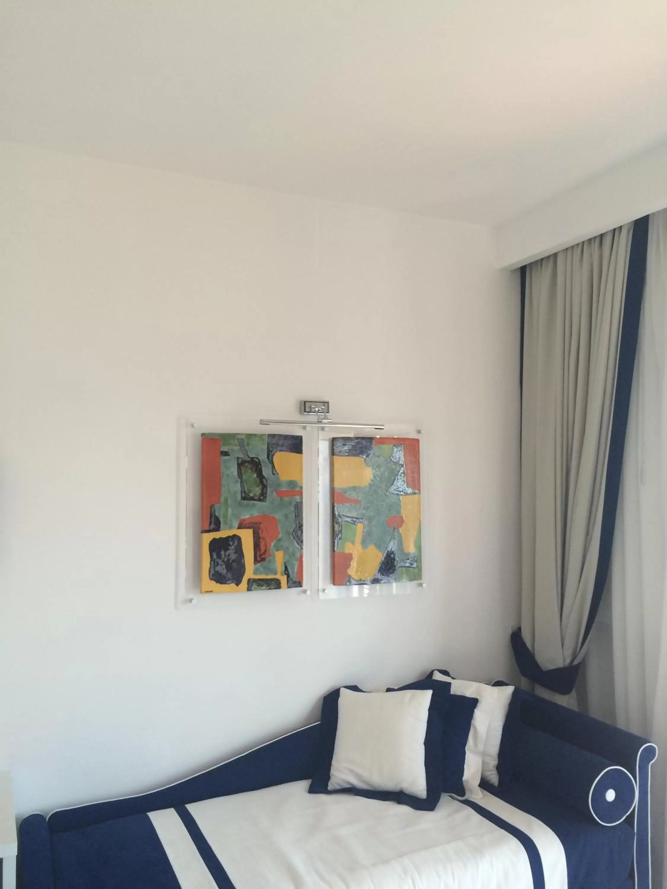 Decorative detail, Bed in Hotel Bristol