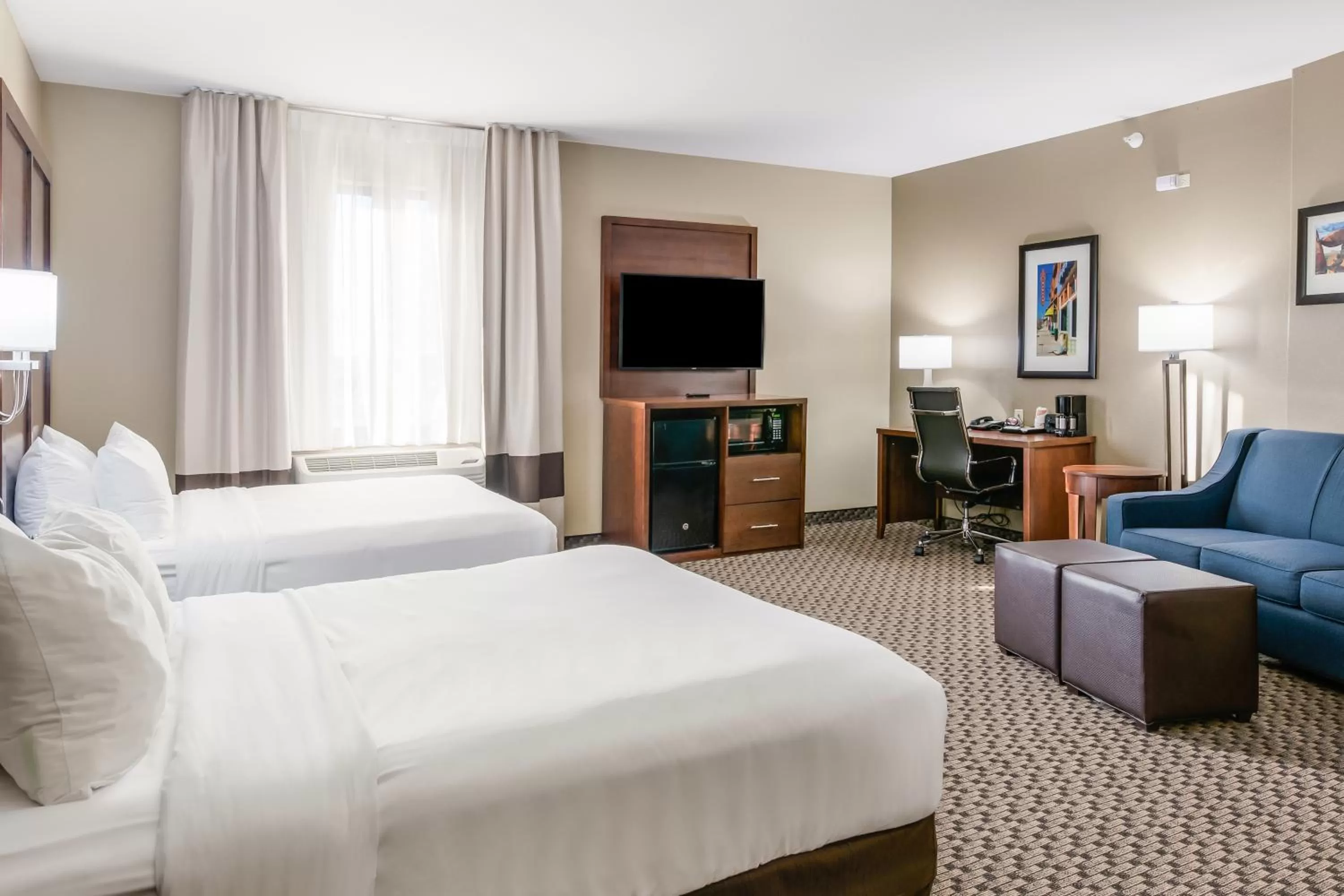 Bed in Comfort Suites Fort Stockton