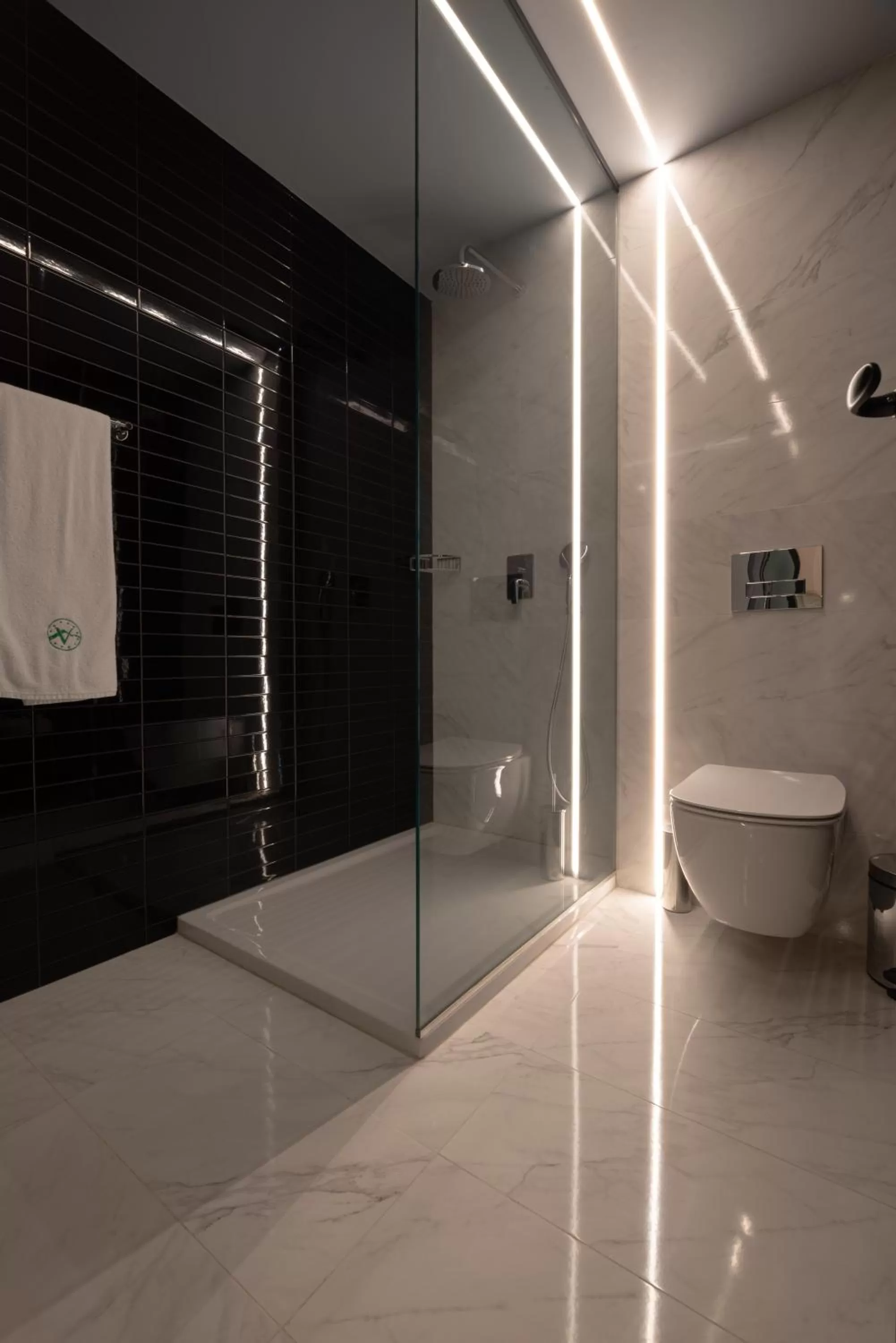 Shower in Vitosha Park Hotel - Free Indoor Pool & Parking