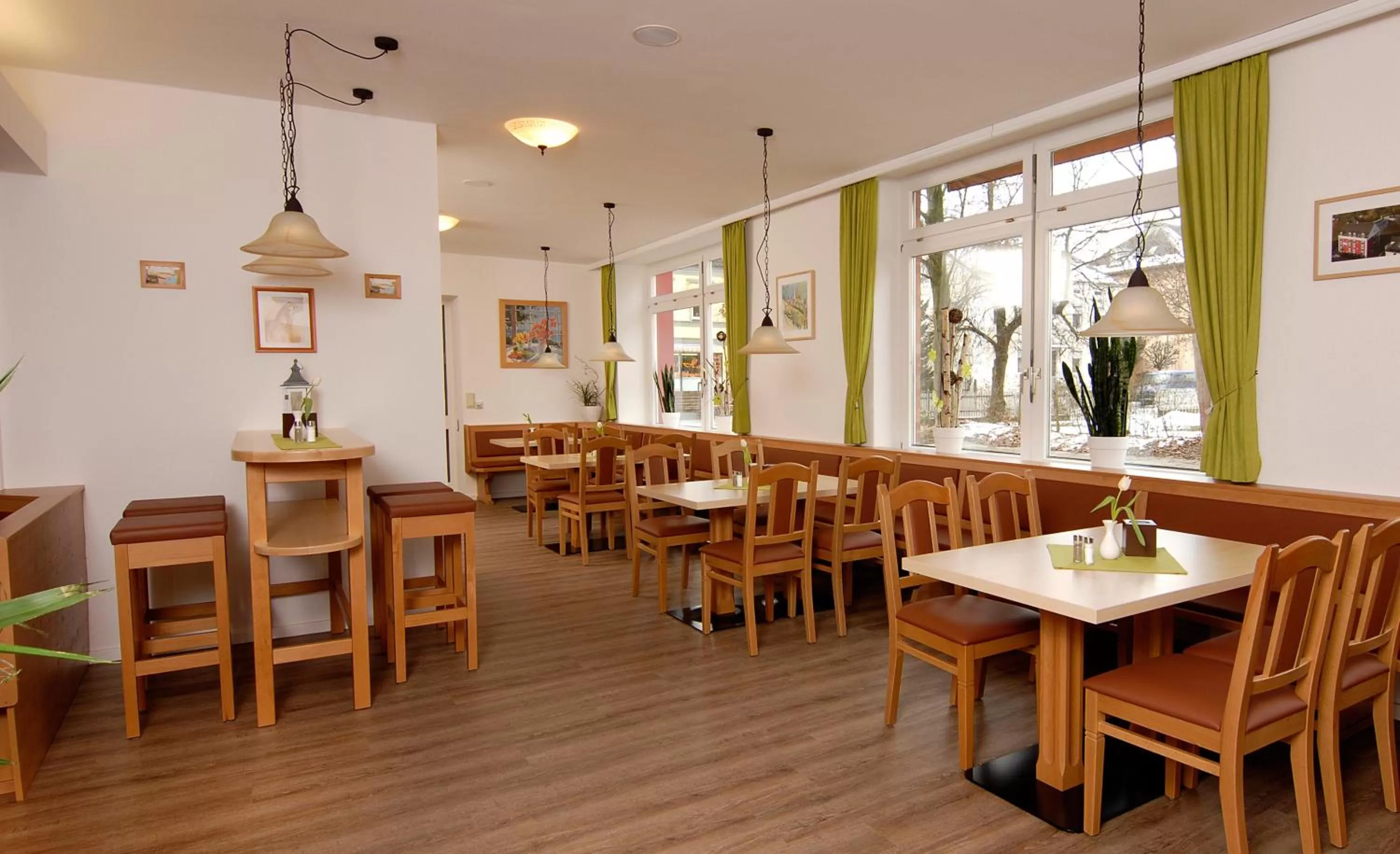 Restaurant/places to eat in Garni Hotel Leitl GmbH