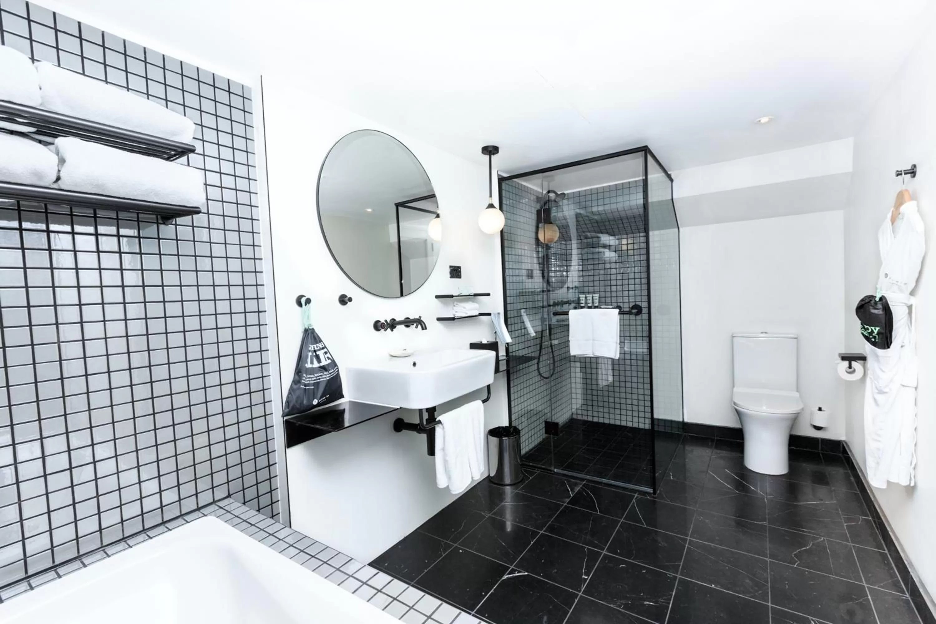 Bathroom in Ovolo Sydney Woolloomooloo, a Wyndham Hotel