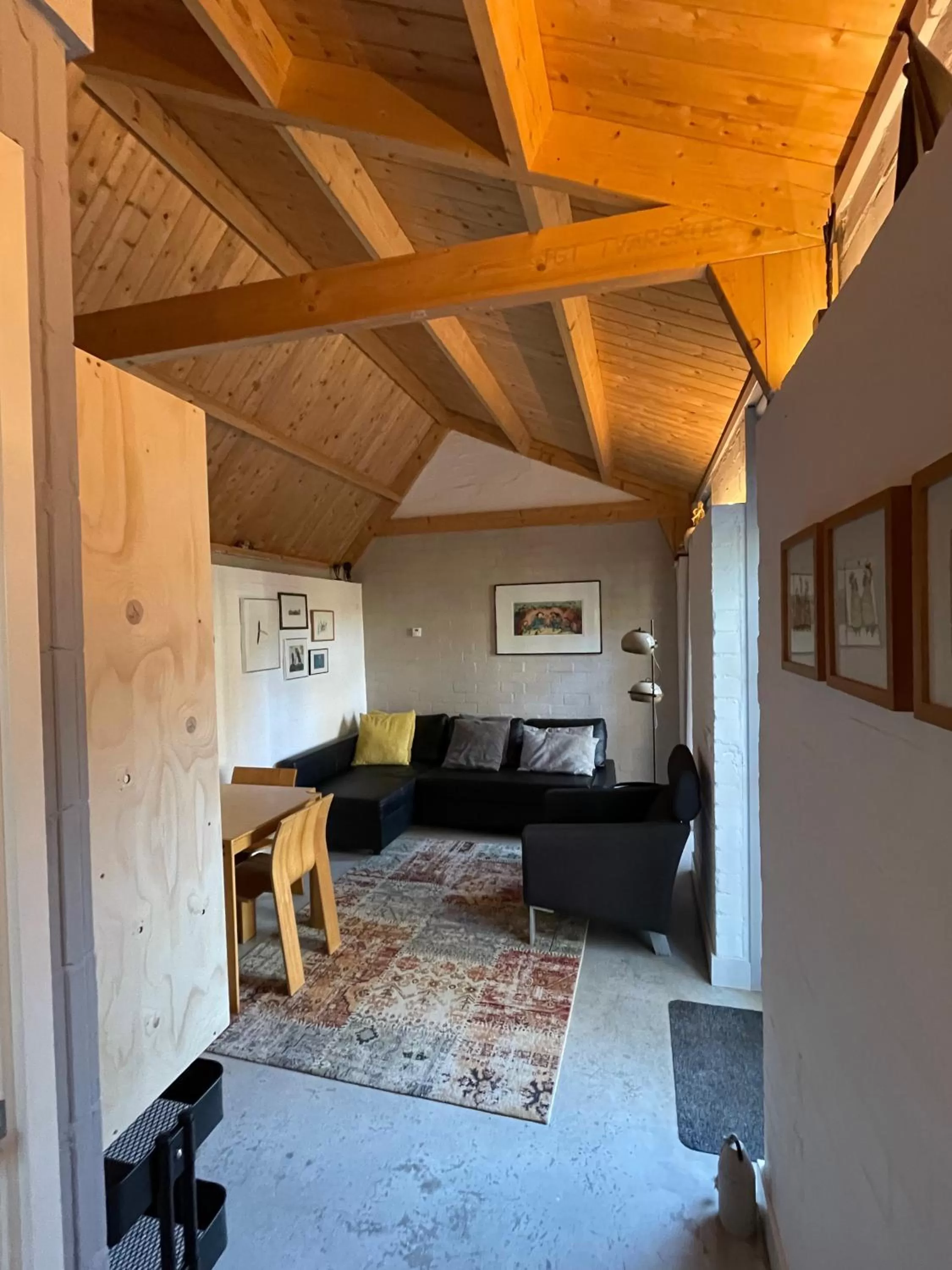 Seating area, Bed in Hof van Eersel