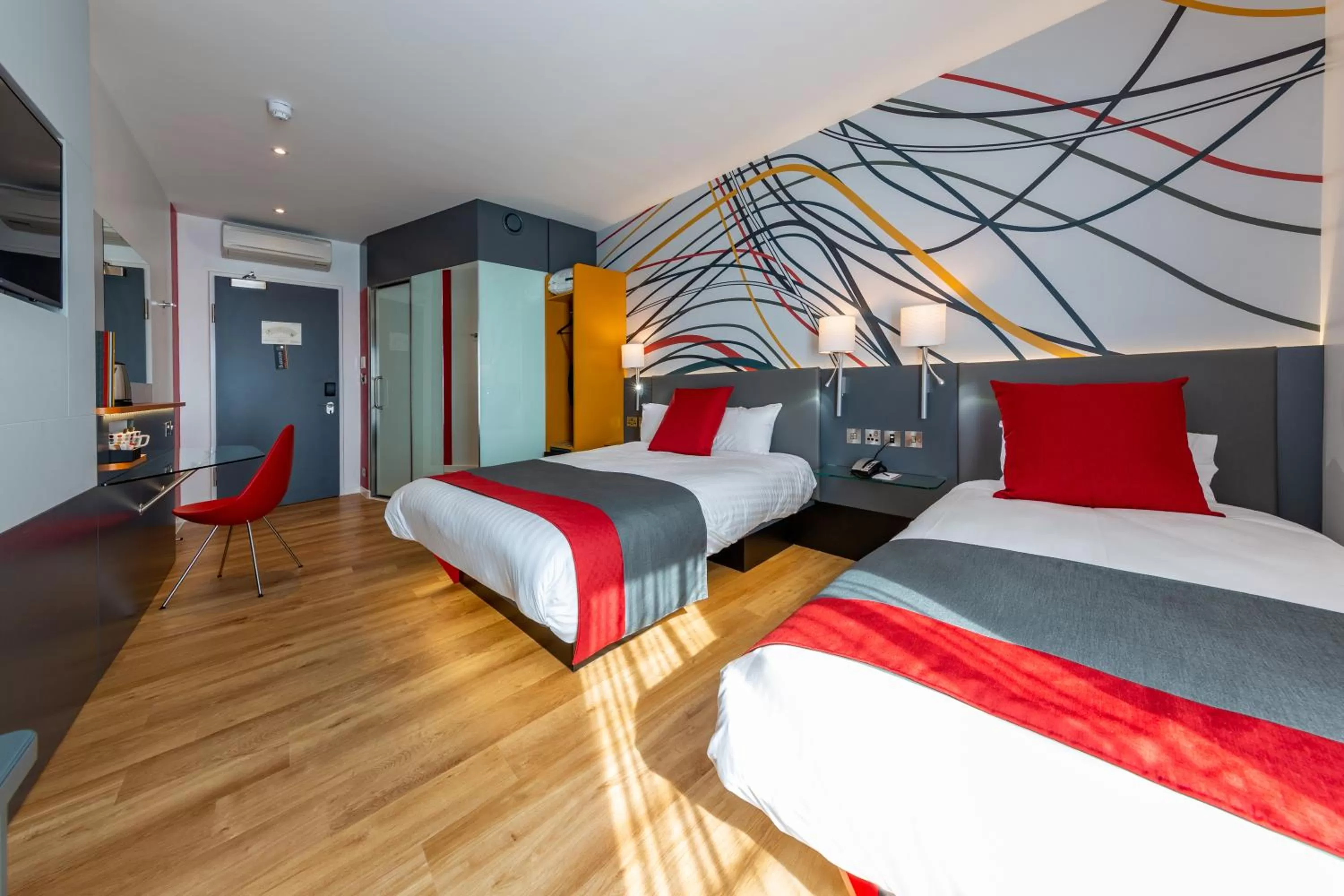 Queen Twin Room in Four Points Flex by Sheraton Dundee