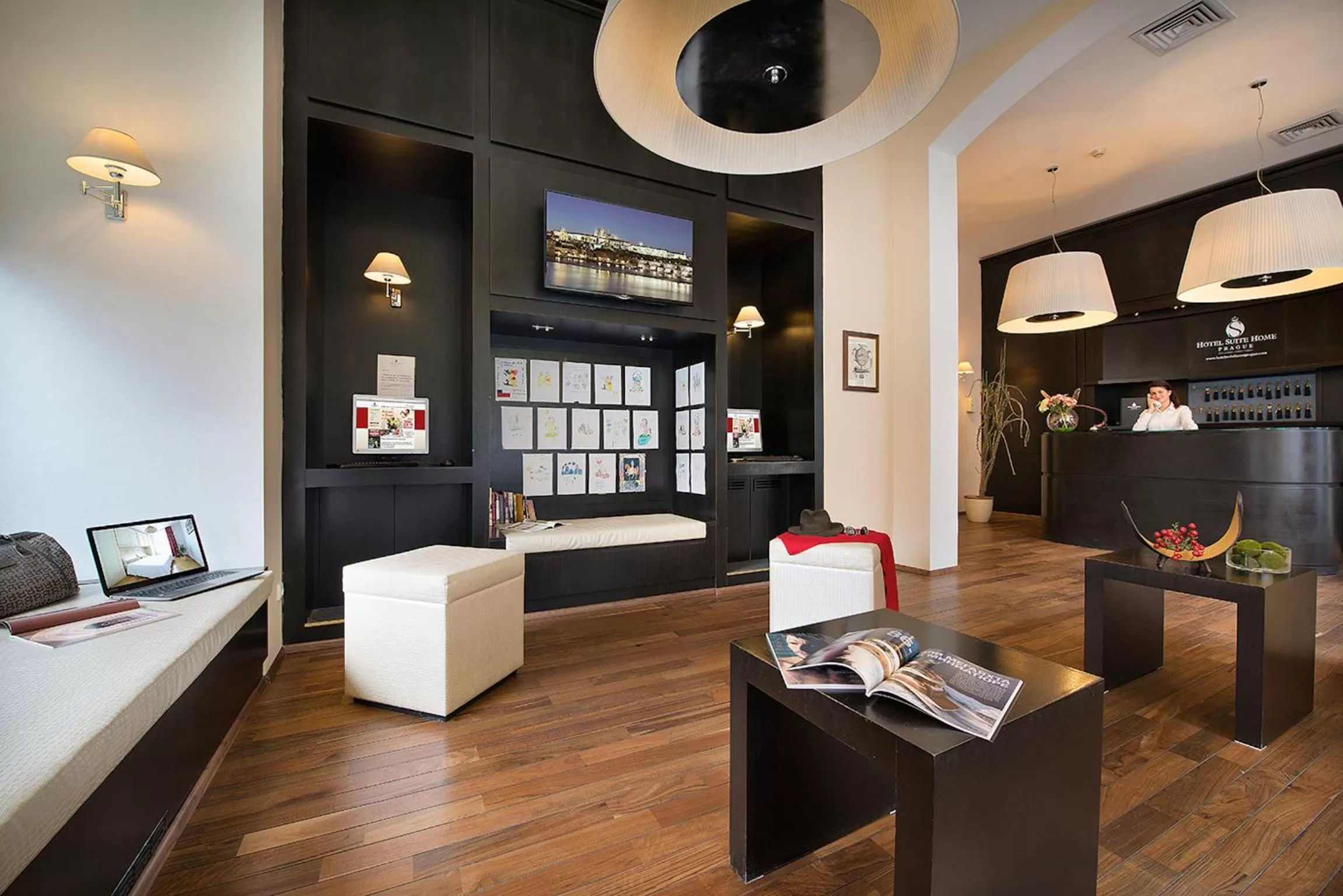 Lobby or reception in Hotel Suite Home Prague