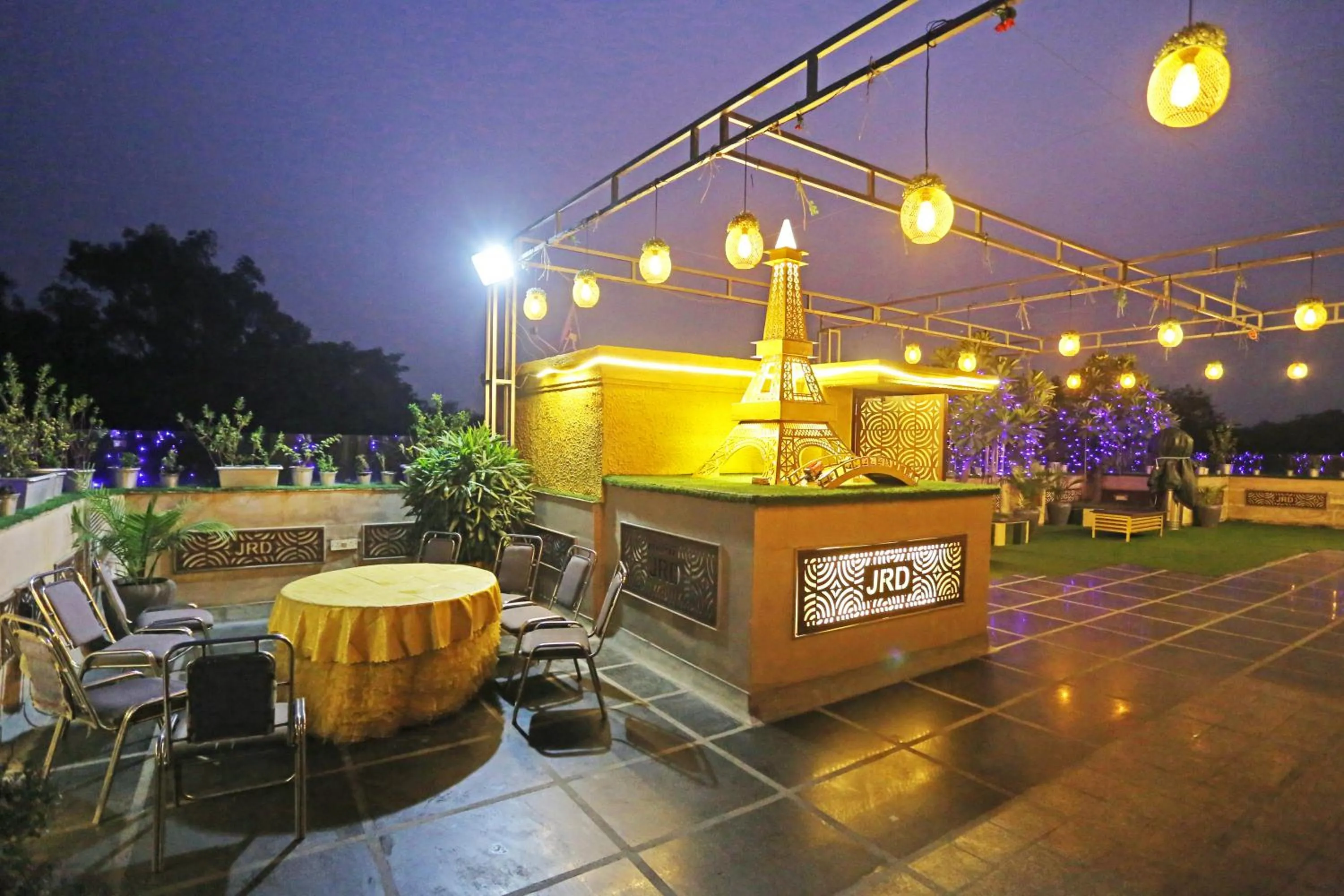 Banquet/Function facilities in JRD Luxury-Business Hotel