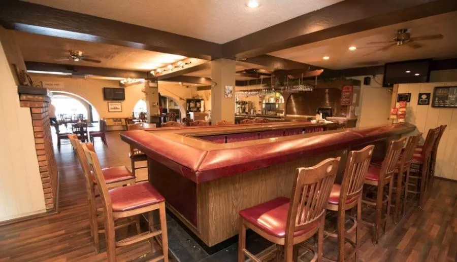 Restaurant/places to eat in The Gananoque Inn