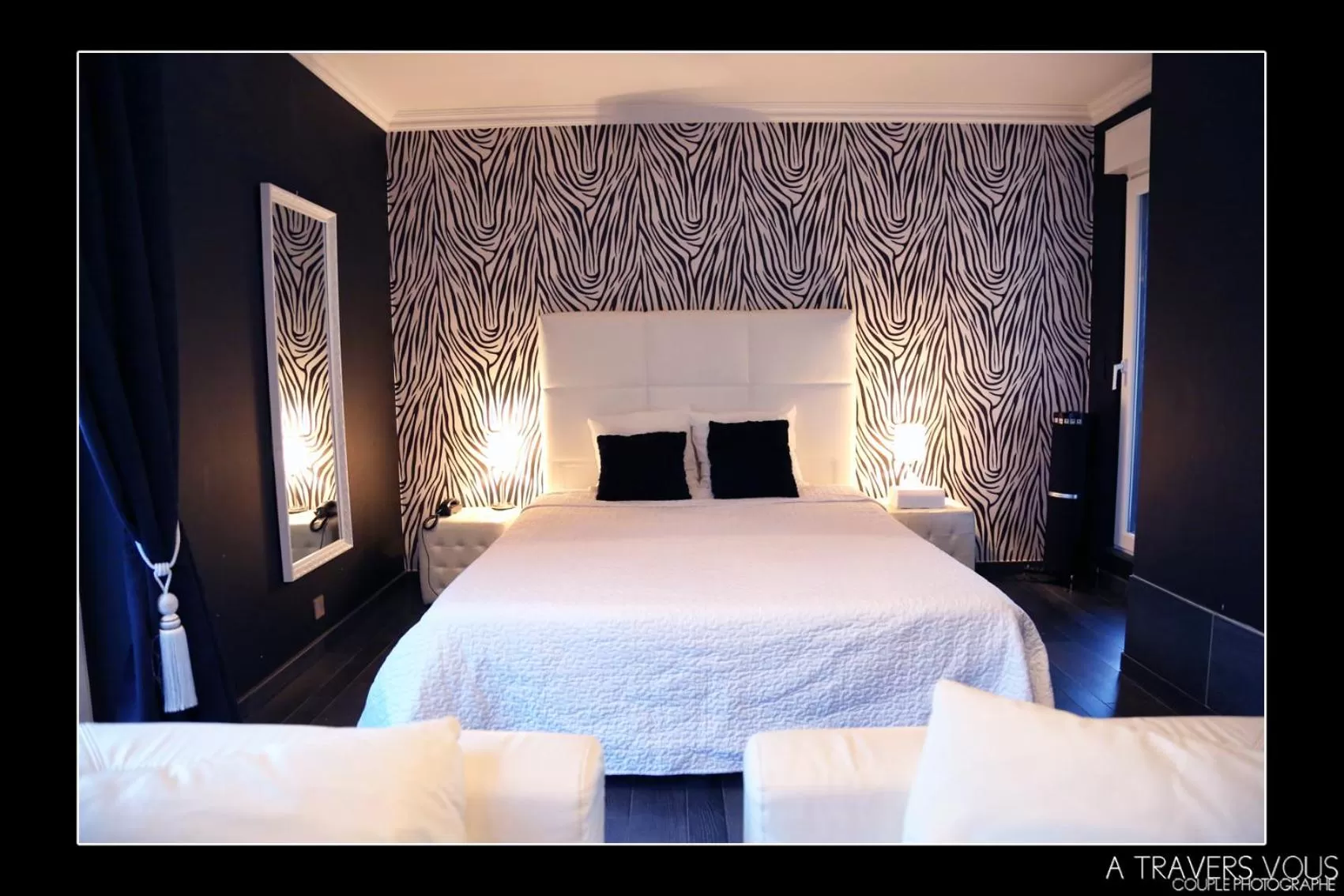 Bed in V E R O N E - Rooms & Suites - Liège - Rocourt