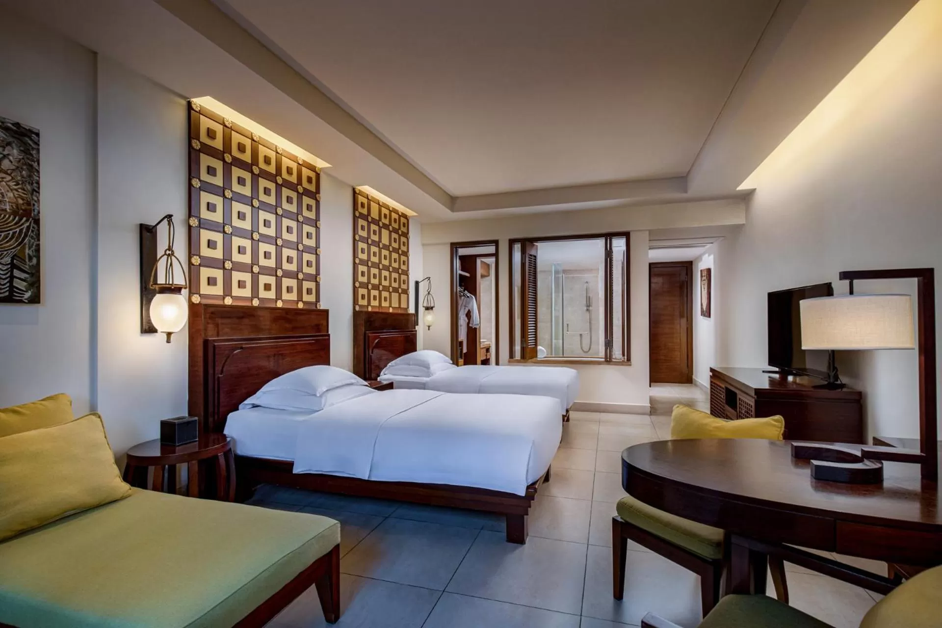 Property building, Bed in Pullman Sanya Yalong Bay Villas & Resort