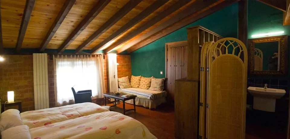 Property building in La Casona del Abuelo Parra