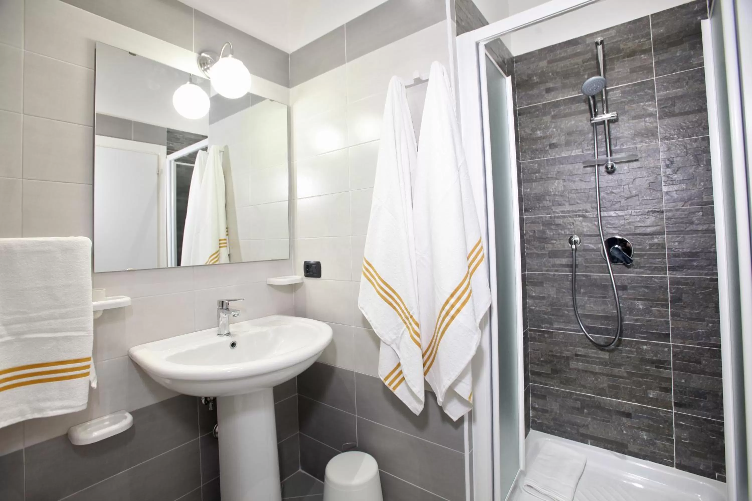 Bathroom in Convitalia