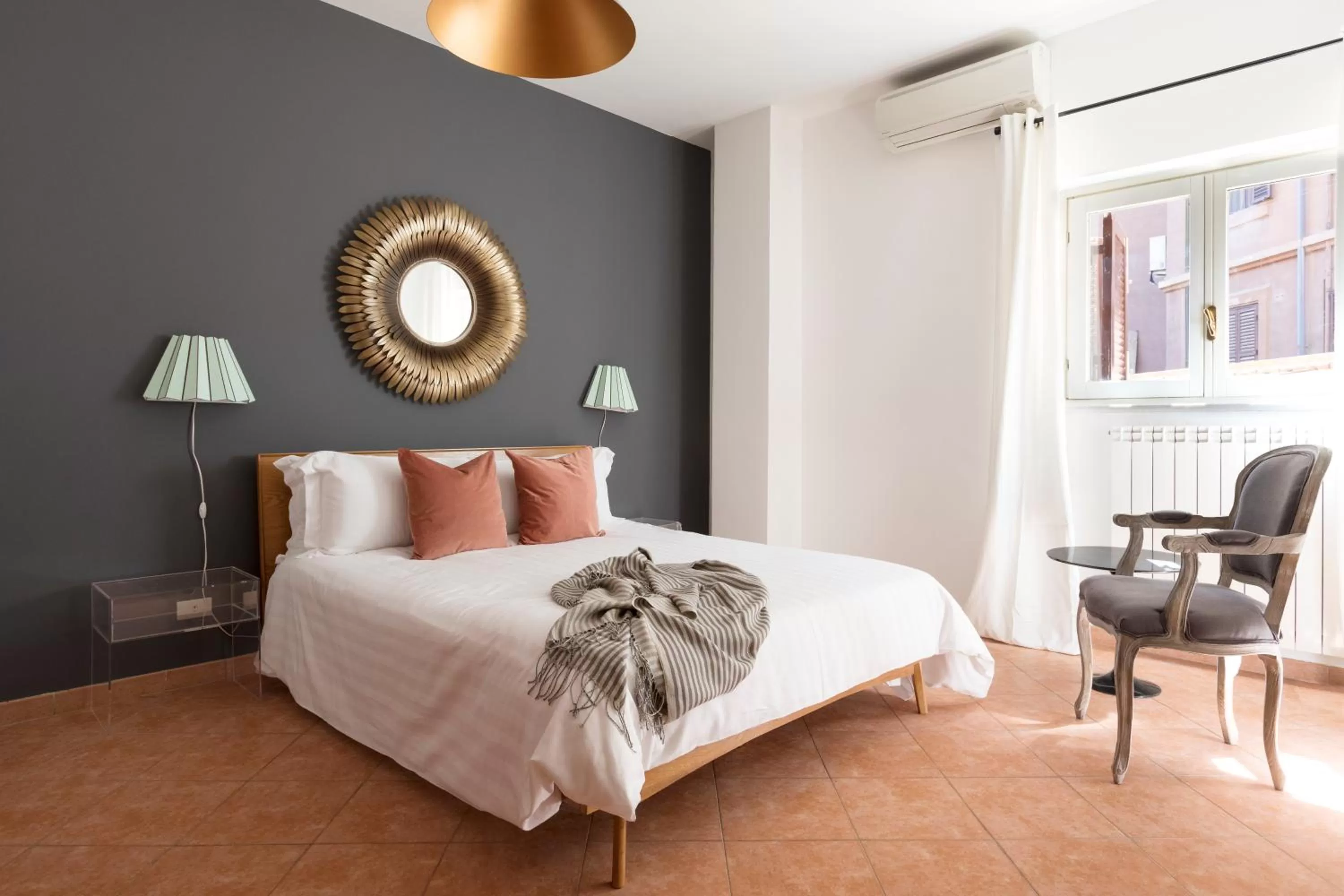 Living room, Bed in Sonder Piazza San Pietro