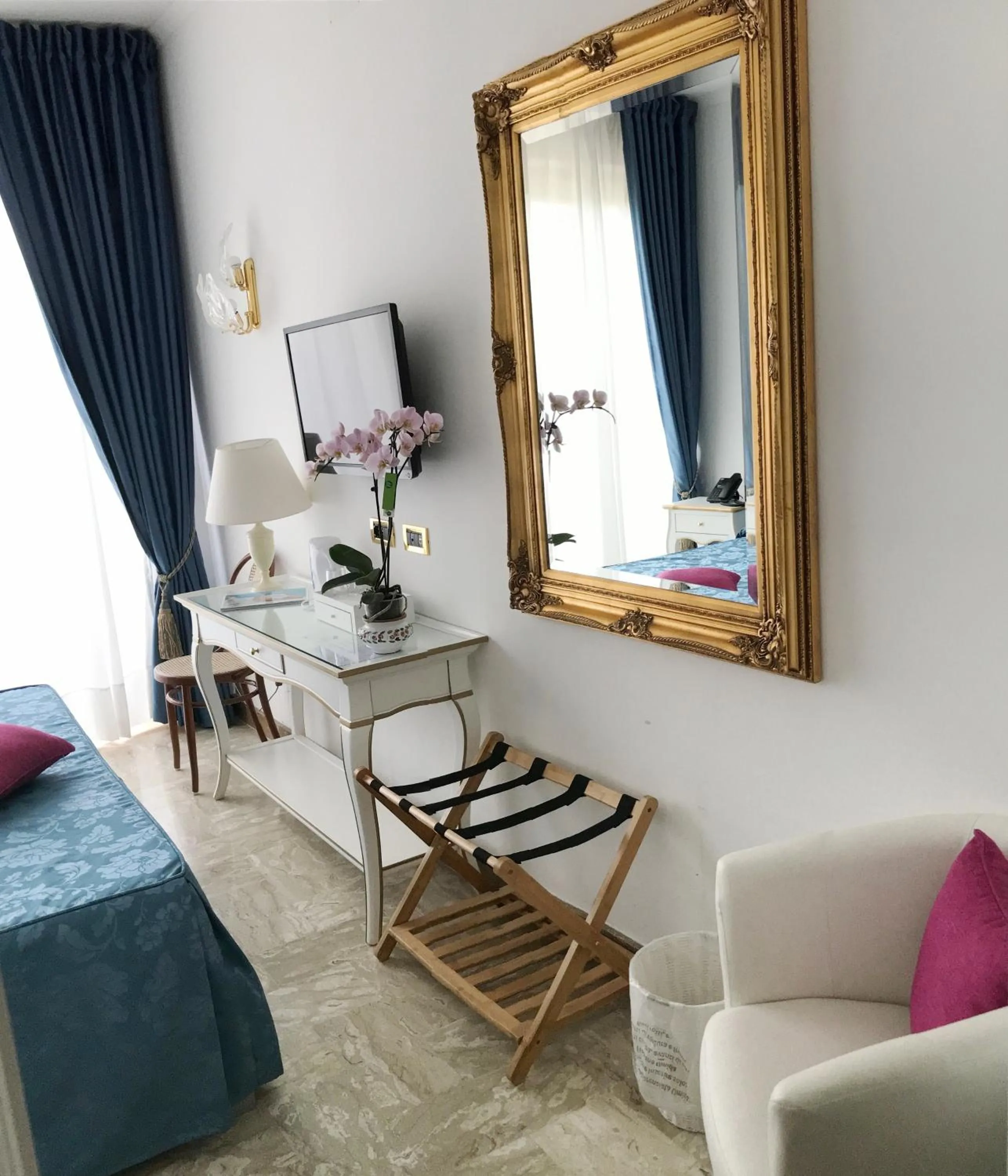 Photo of the whole room in Bougainville Luxury Boutique Hotel