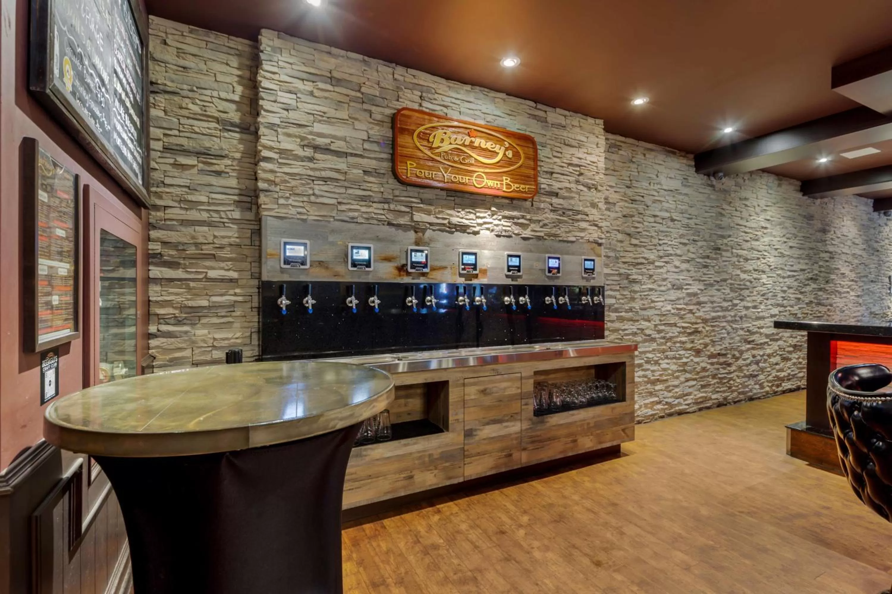Restaurant/places to eat in Best Western Plus Edmonton Airport Hotel