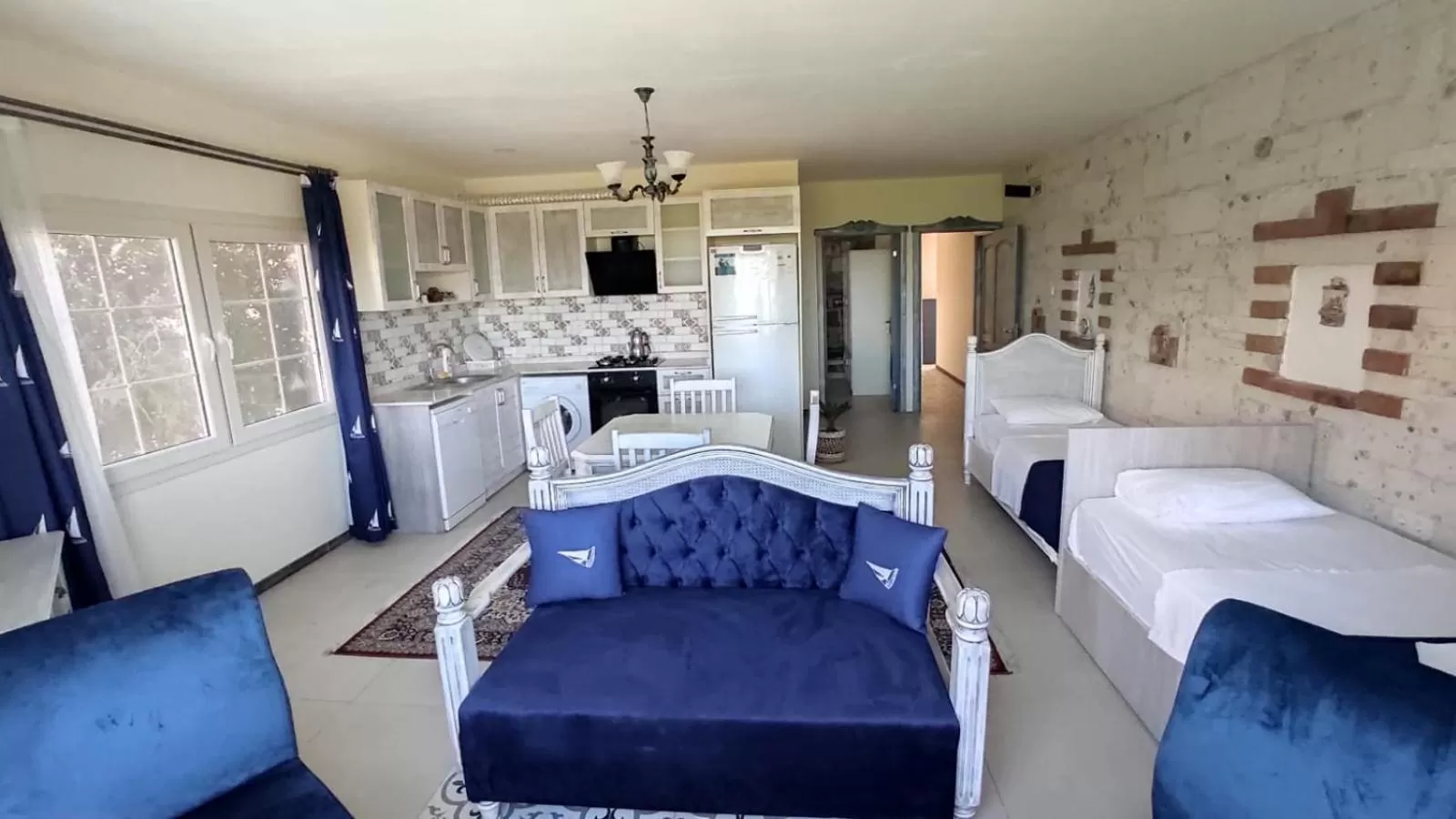 Seating Area in Dolina Hotel