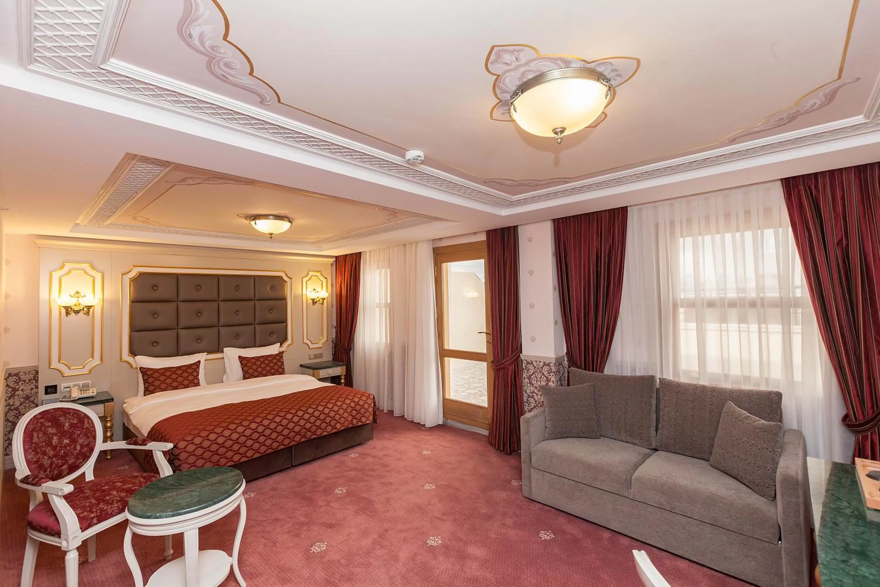Photo of the whole room, Bed in Meserret Palace Hotel - Special Category