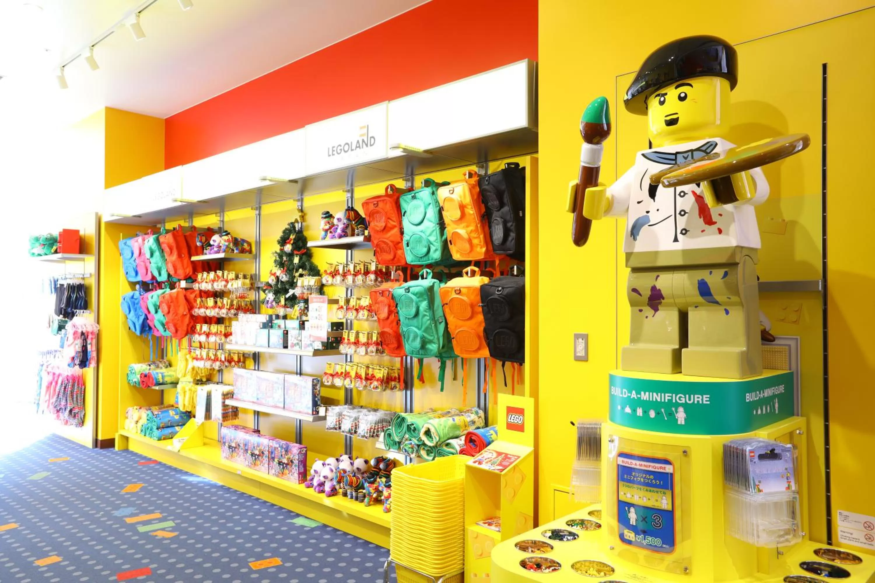 On-site shops in LEGOLAND Japan Hotel