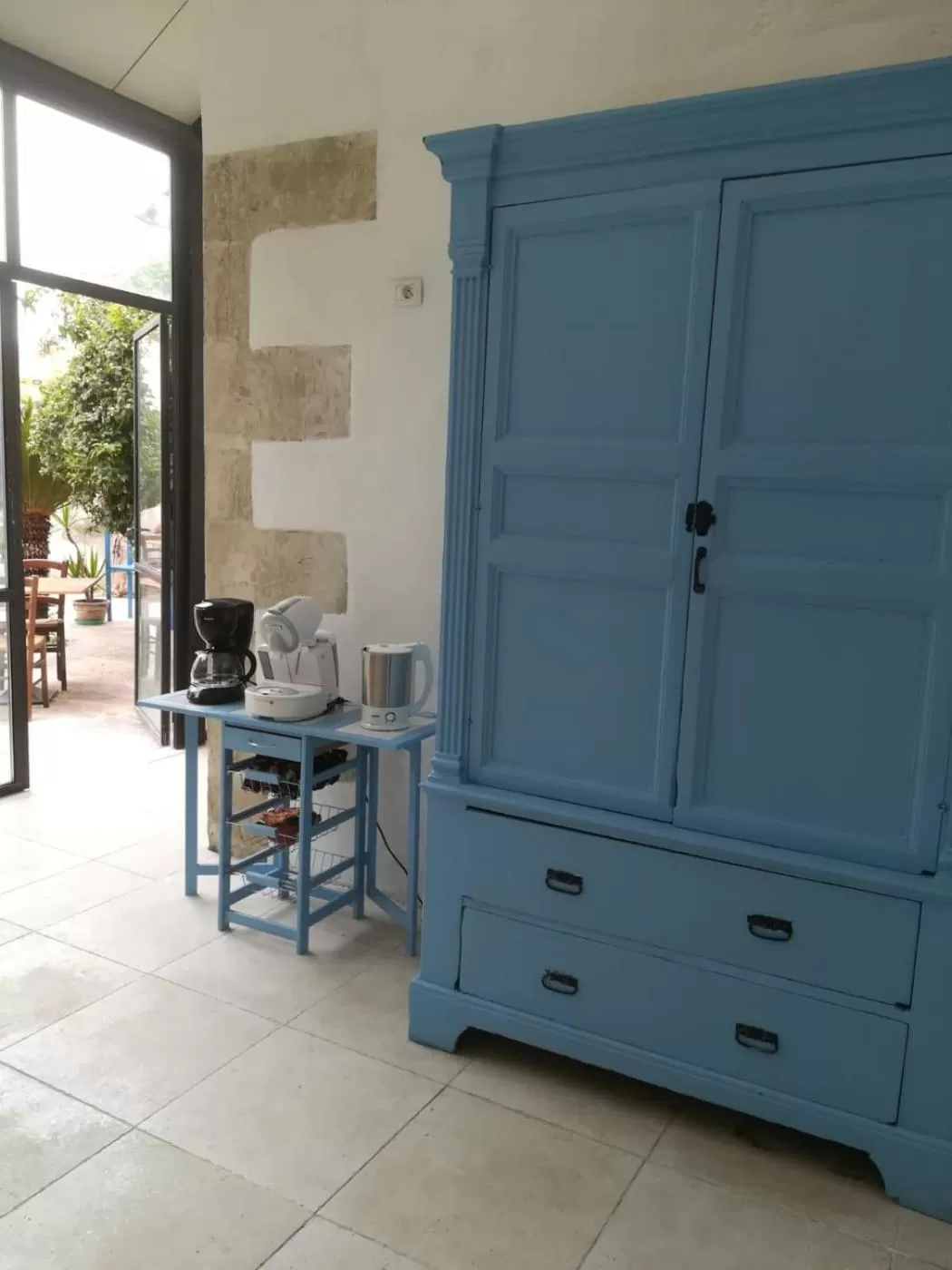 Coffee/tea facilities in Residenza Donnafugata B&B