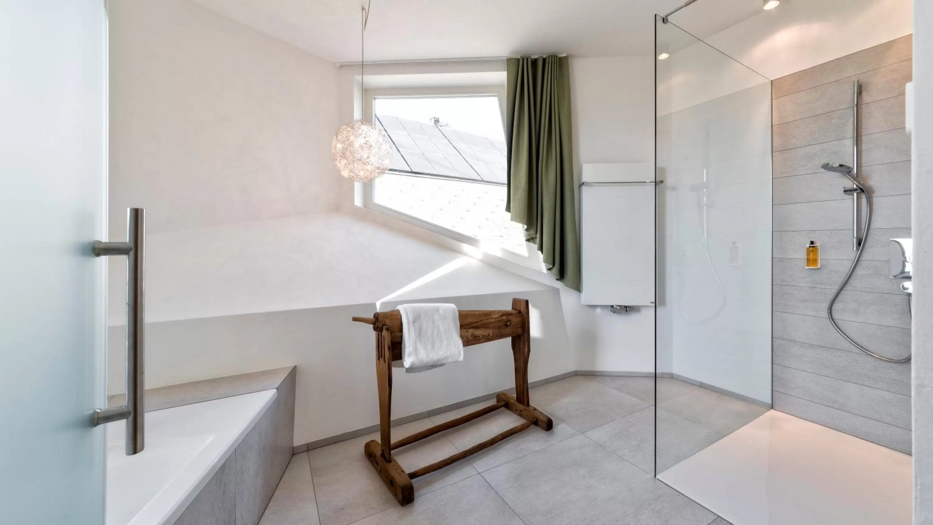 Shower in Niedermairhof