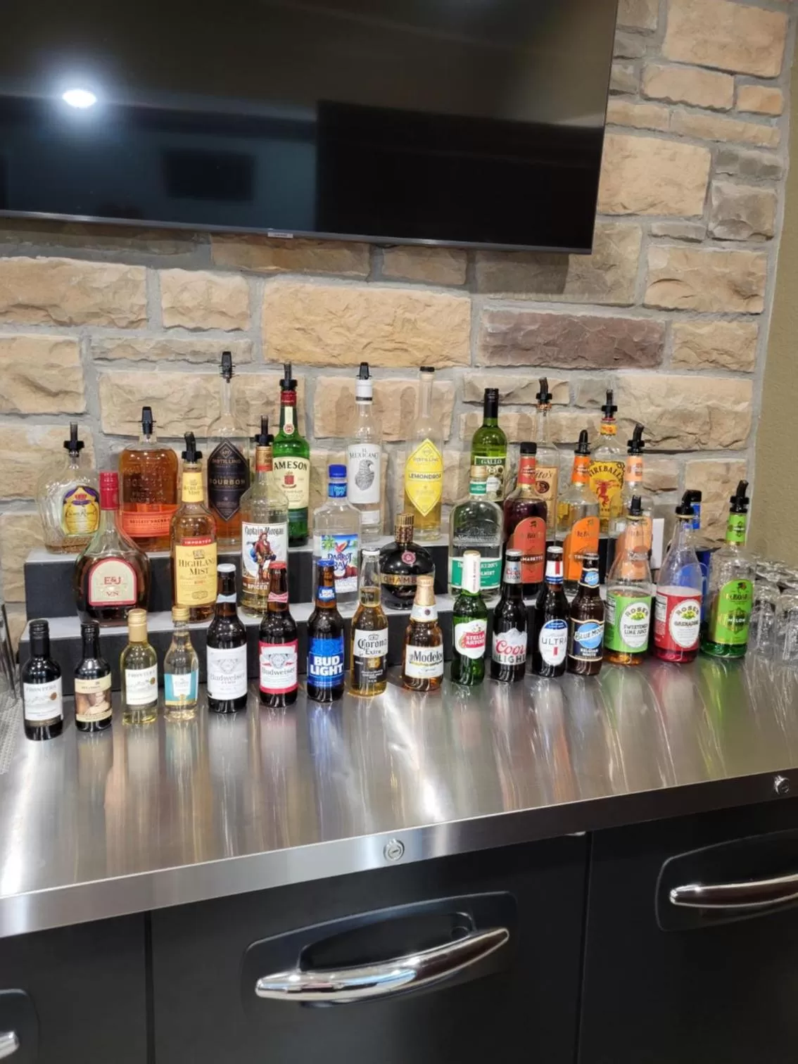 Food and drinks in Cobblestone Inn & Suites - Yuma