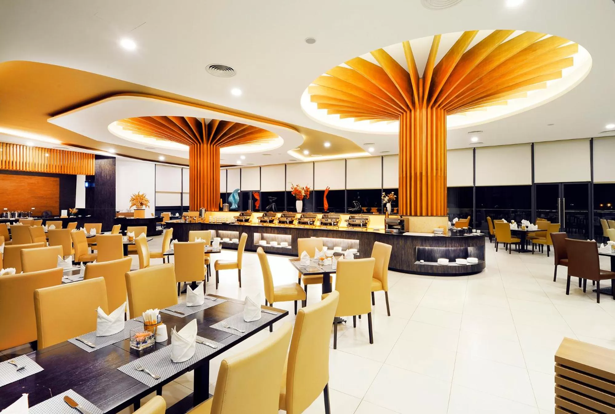 Restaurant/places to eat in The Reed Hotel