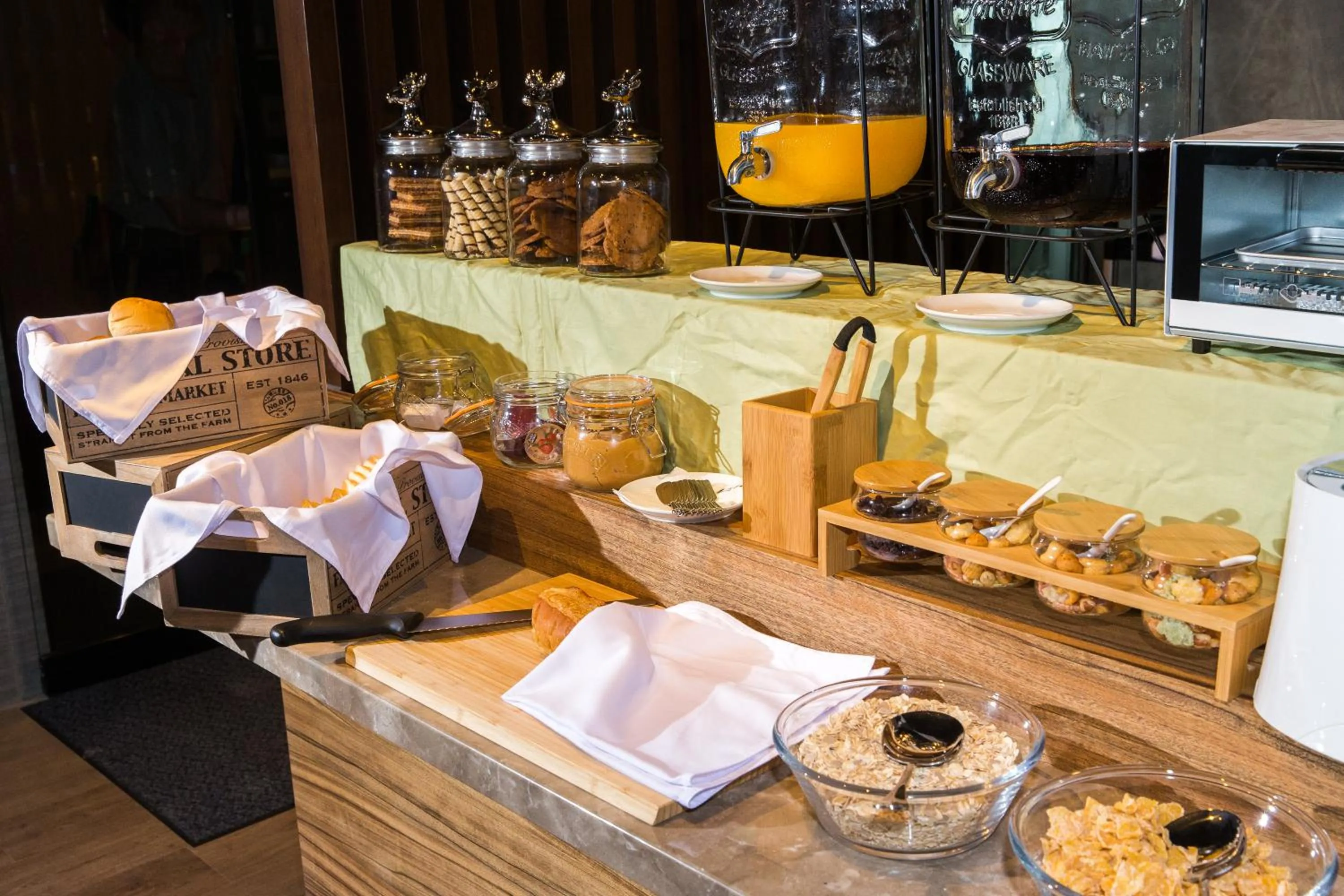 Breakfast in Hotel East Taipei