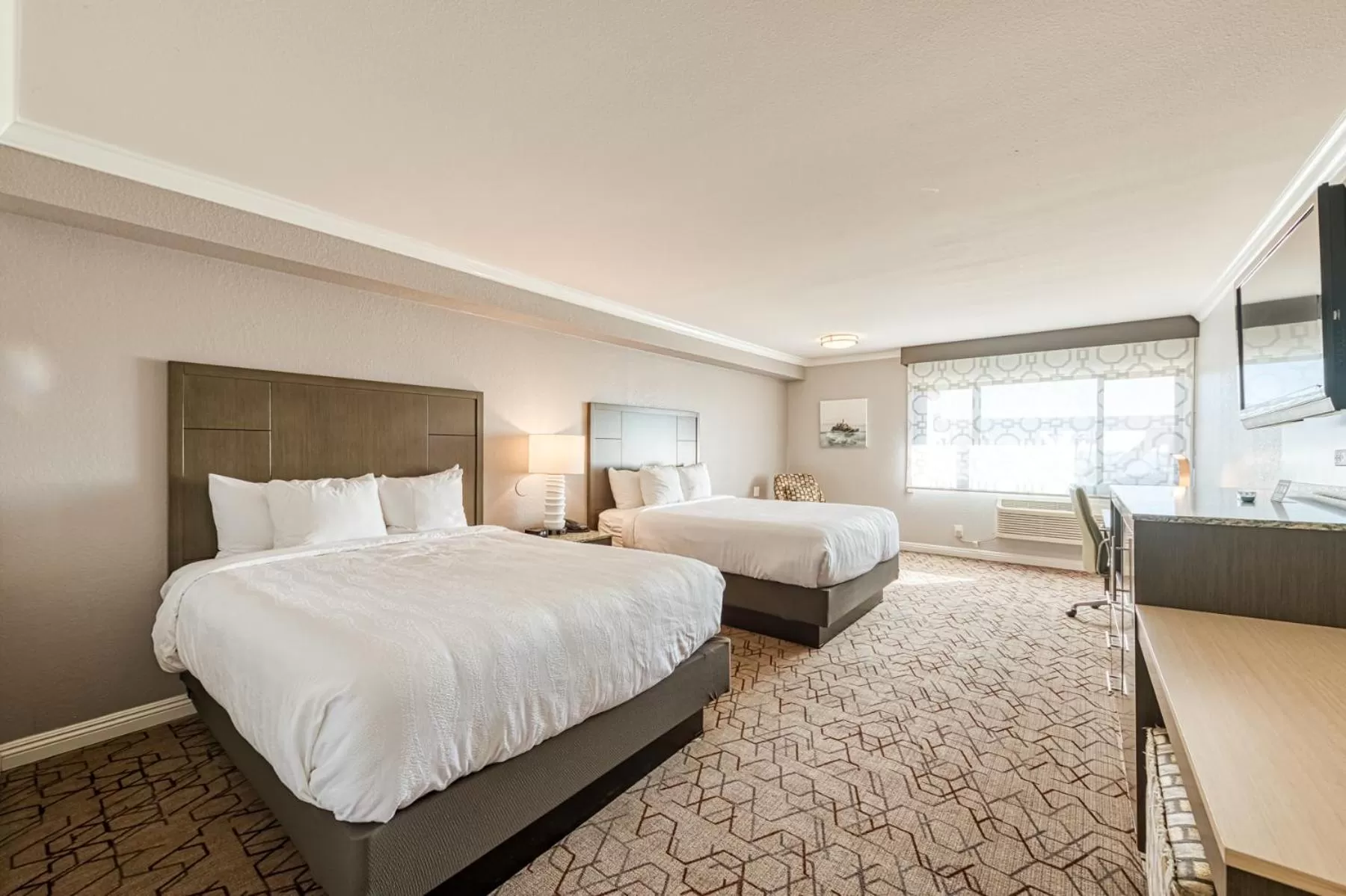 Bed in Amanzi Hotel, an Ascend Collection Hotel