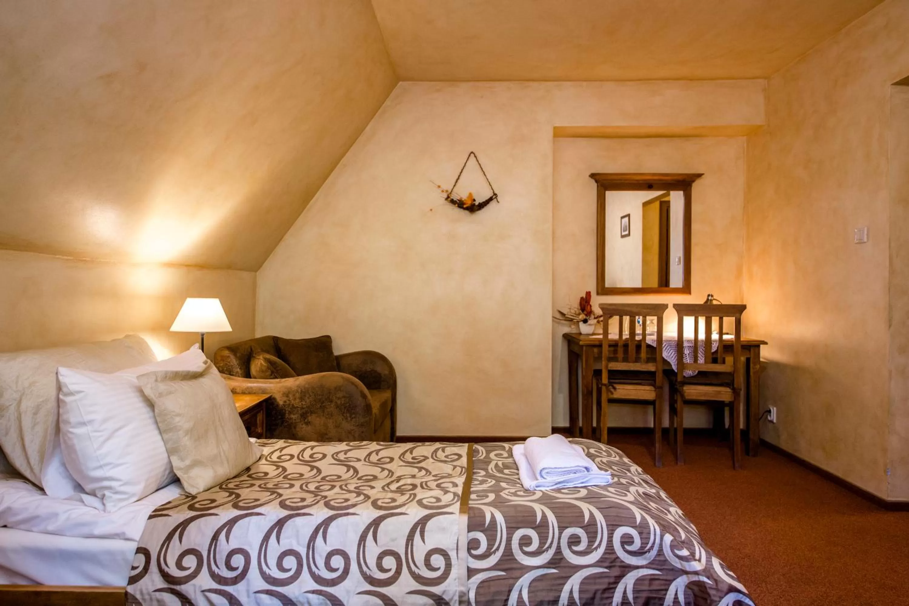 Photo of the whole room, Bed in Hotel Dwór Karolówka