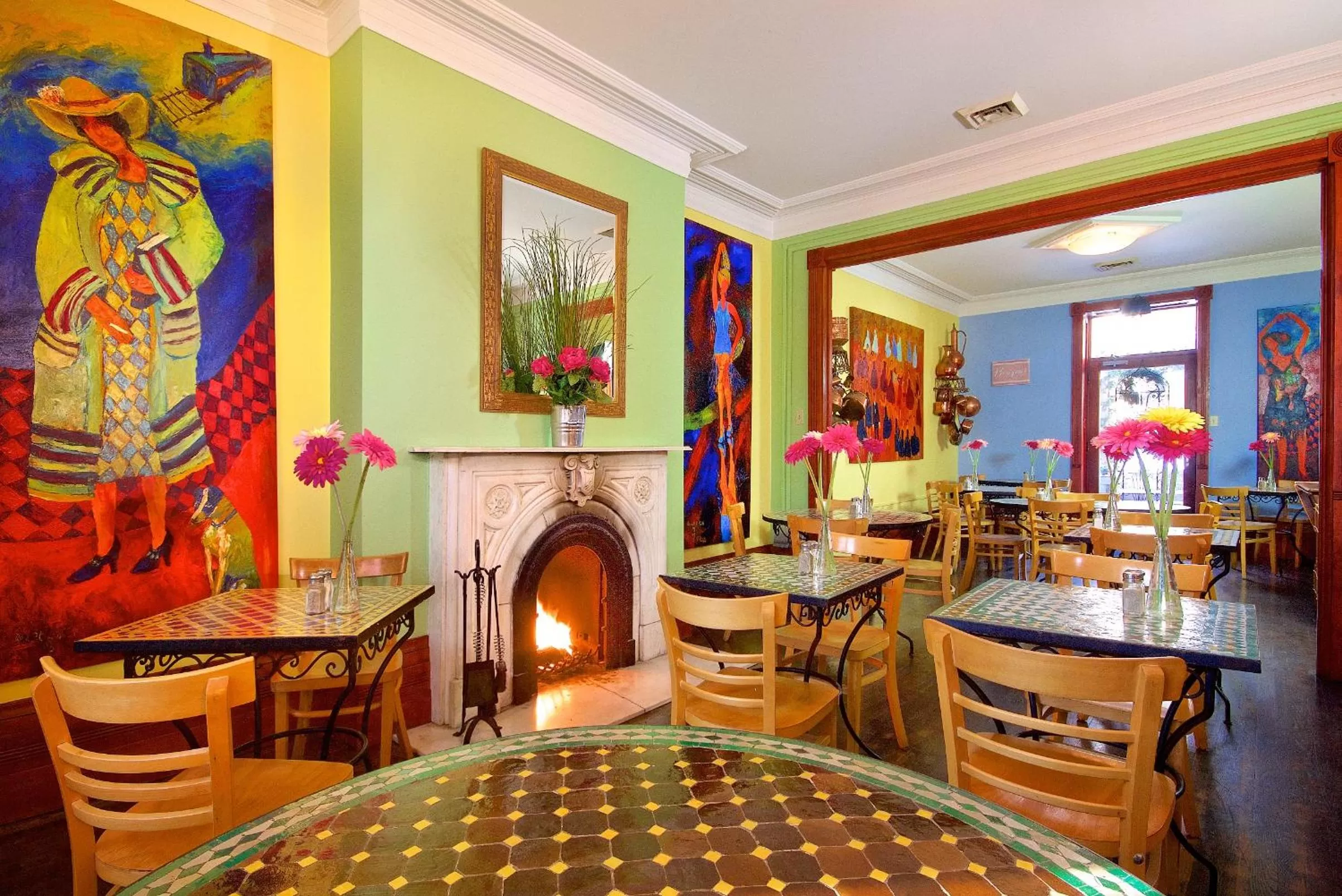 Restaurant/places to eat in Auberge Les Bons Matins