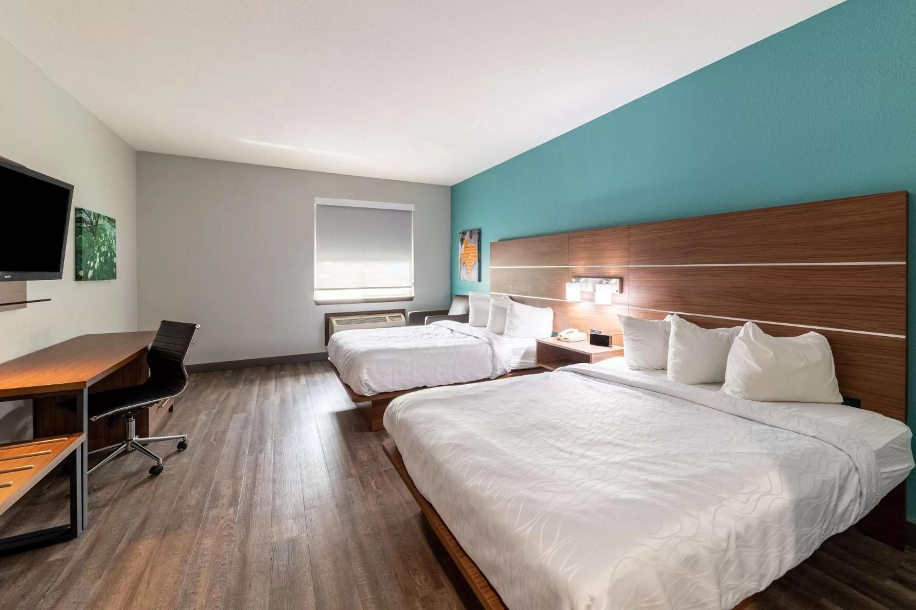 Bedroom, Bed in Best Western Bowie Inn & Suites