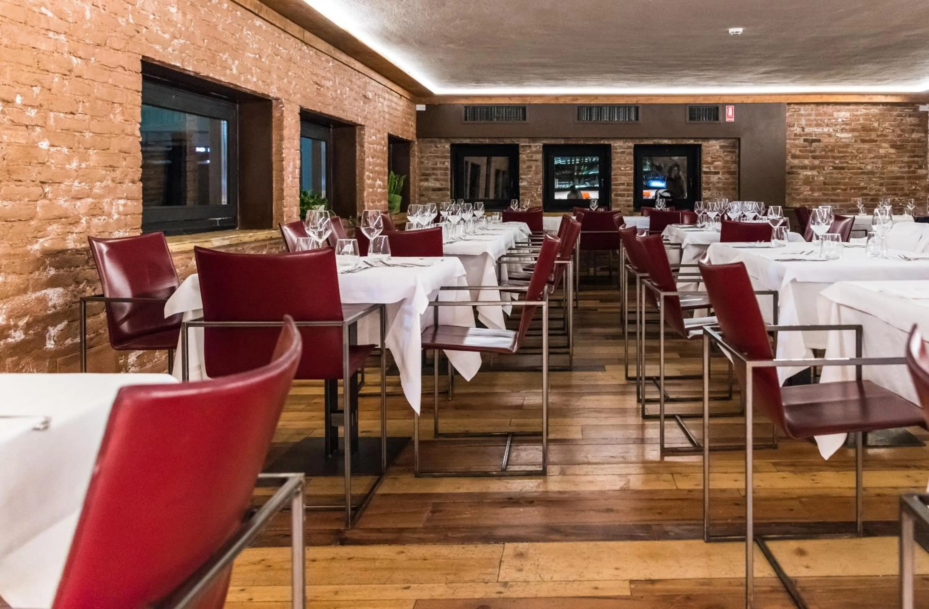 Restaurant/places to eat in Shatush Hotel