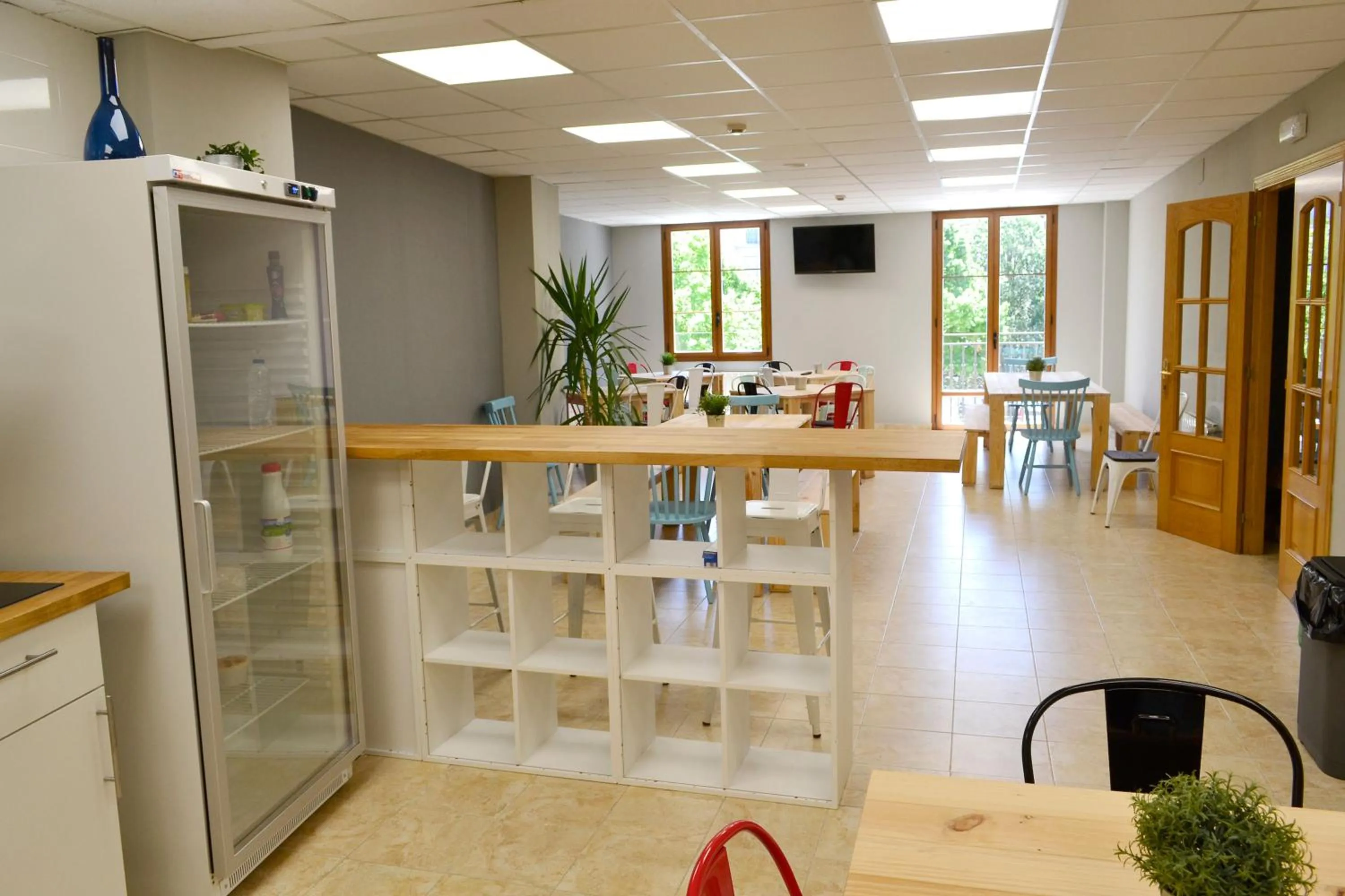 Communal lounge/ TV room in Alda Estella Hostel