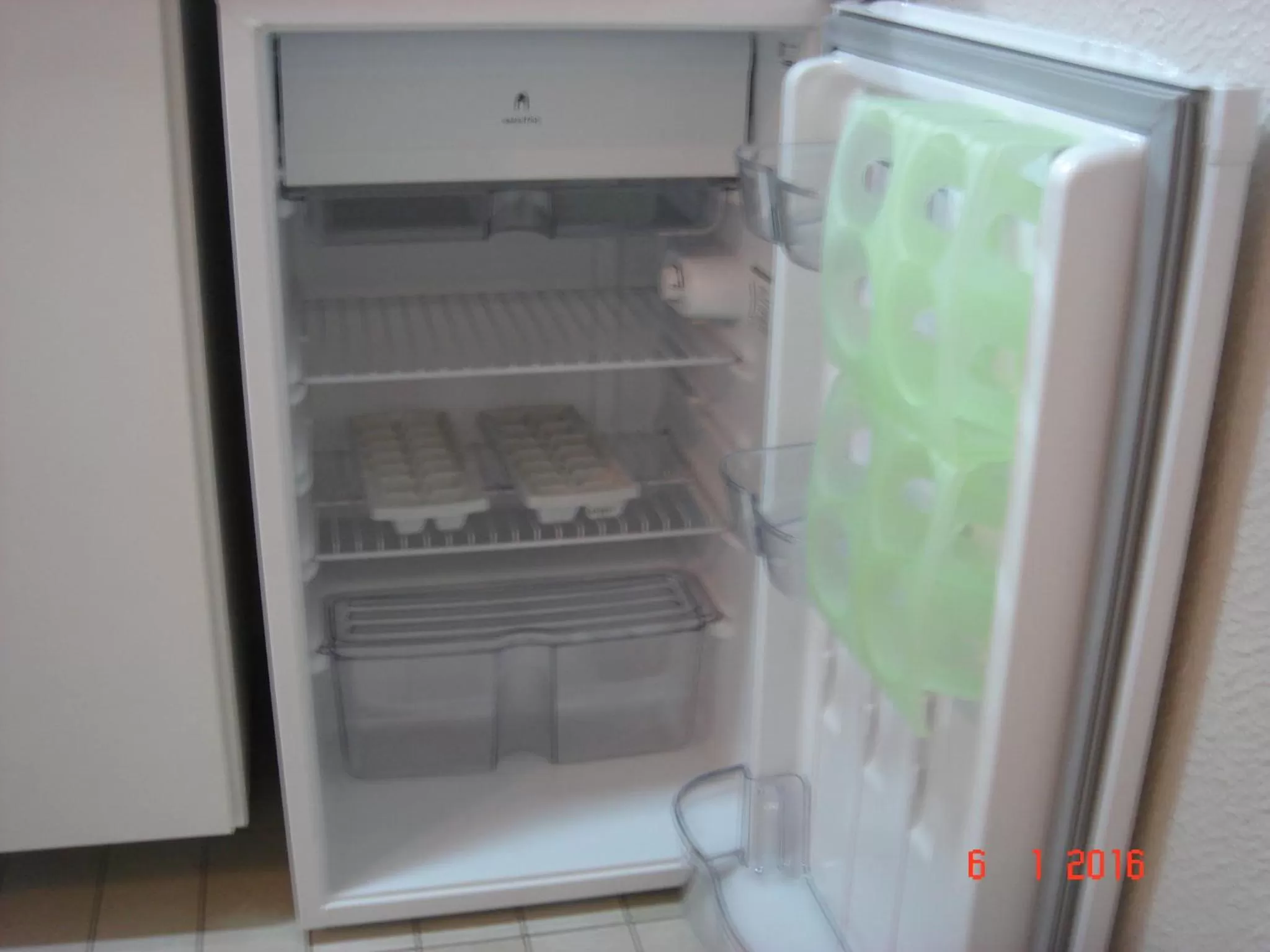 Wall Street Flat Service