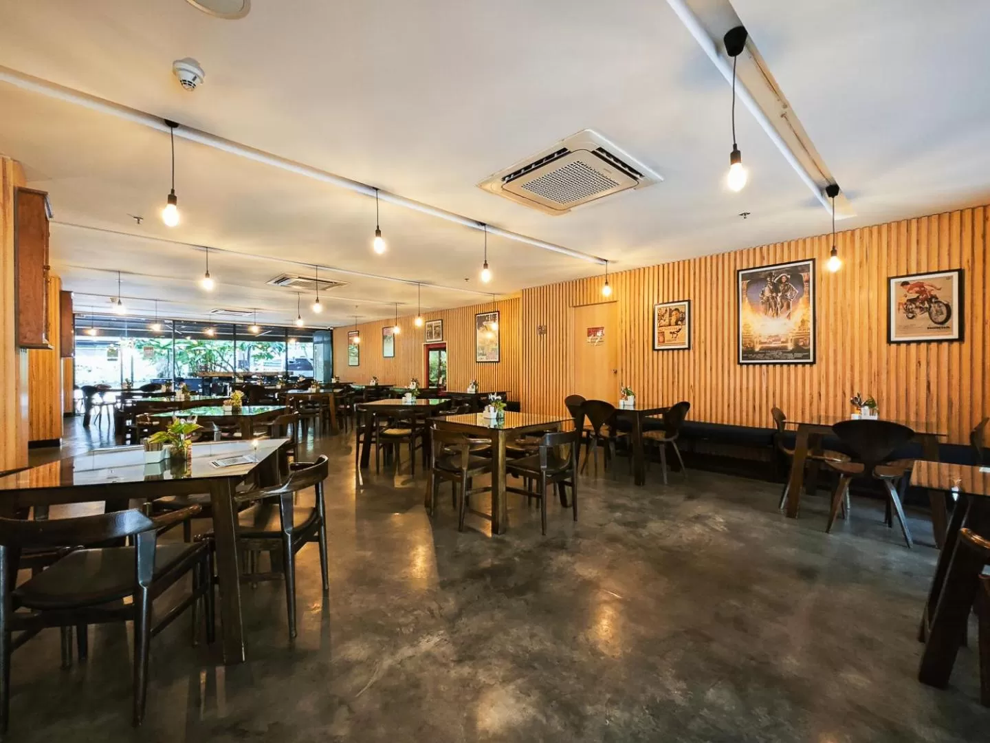 Restaurant/places to eat in Galleria 12 Sukhumvit Bangkok by Compass Hospitality