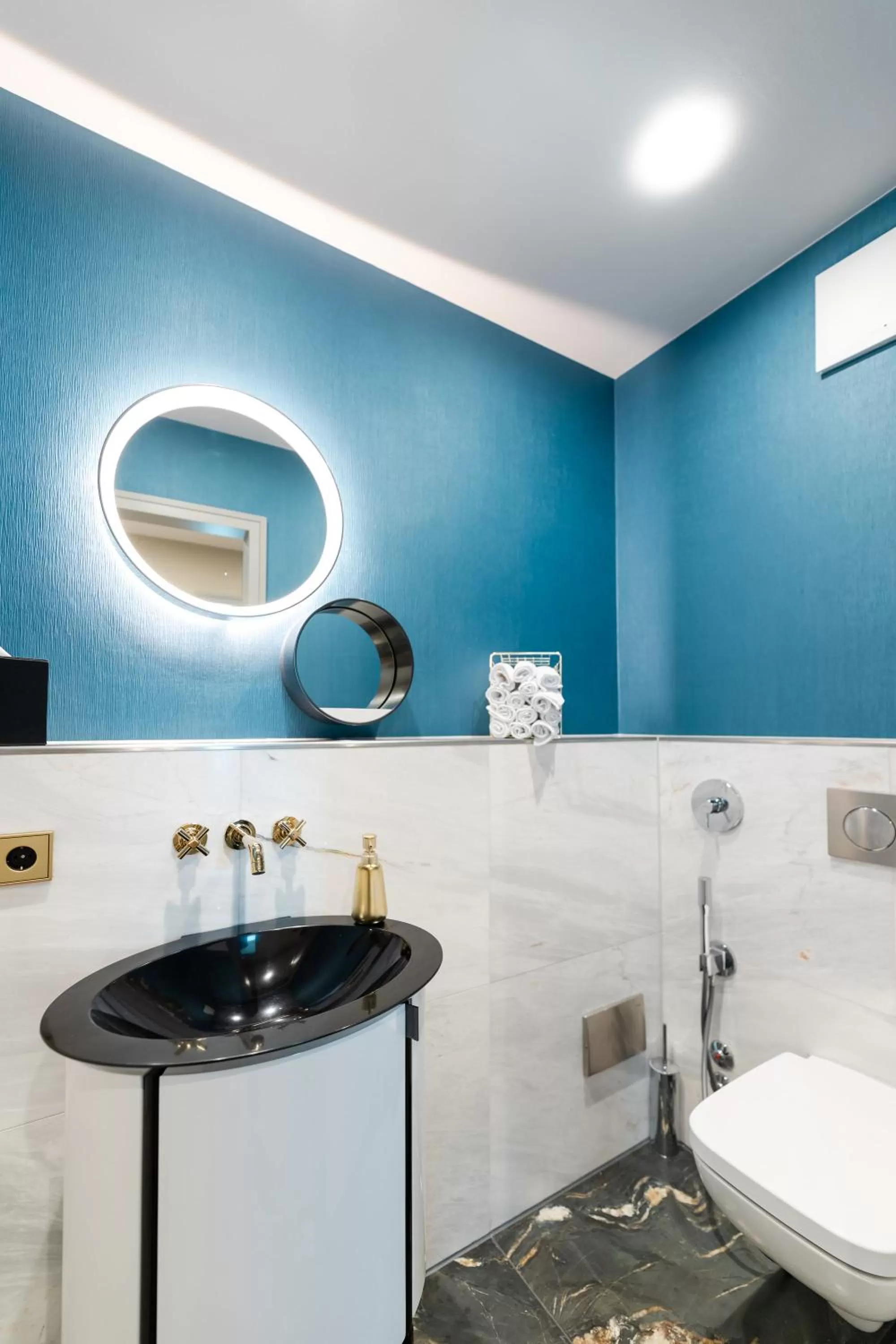 Bathroom in Fourty Three Luxury Serviced Apartments
