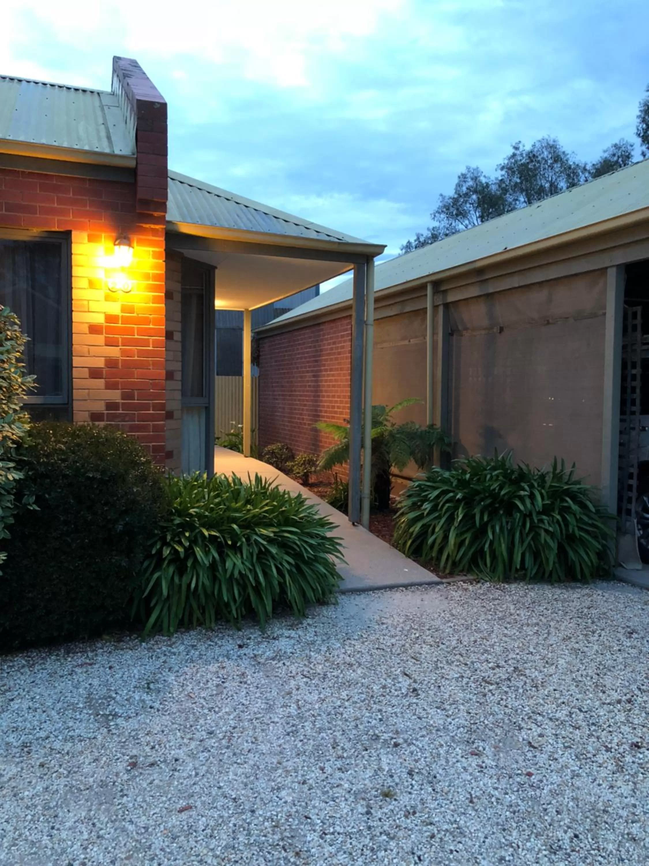 Comfort Inn Coach & Bushmans