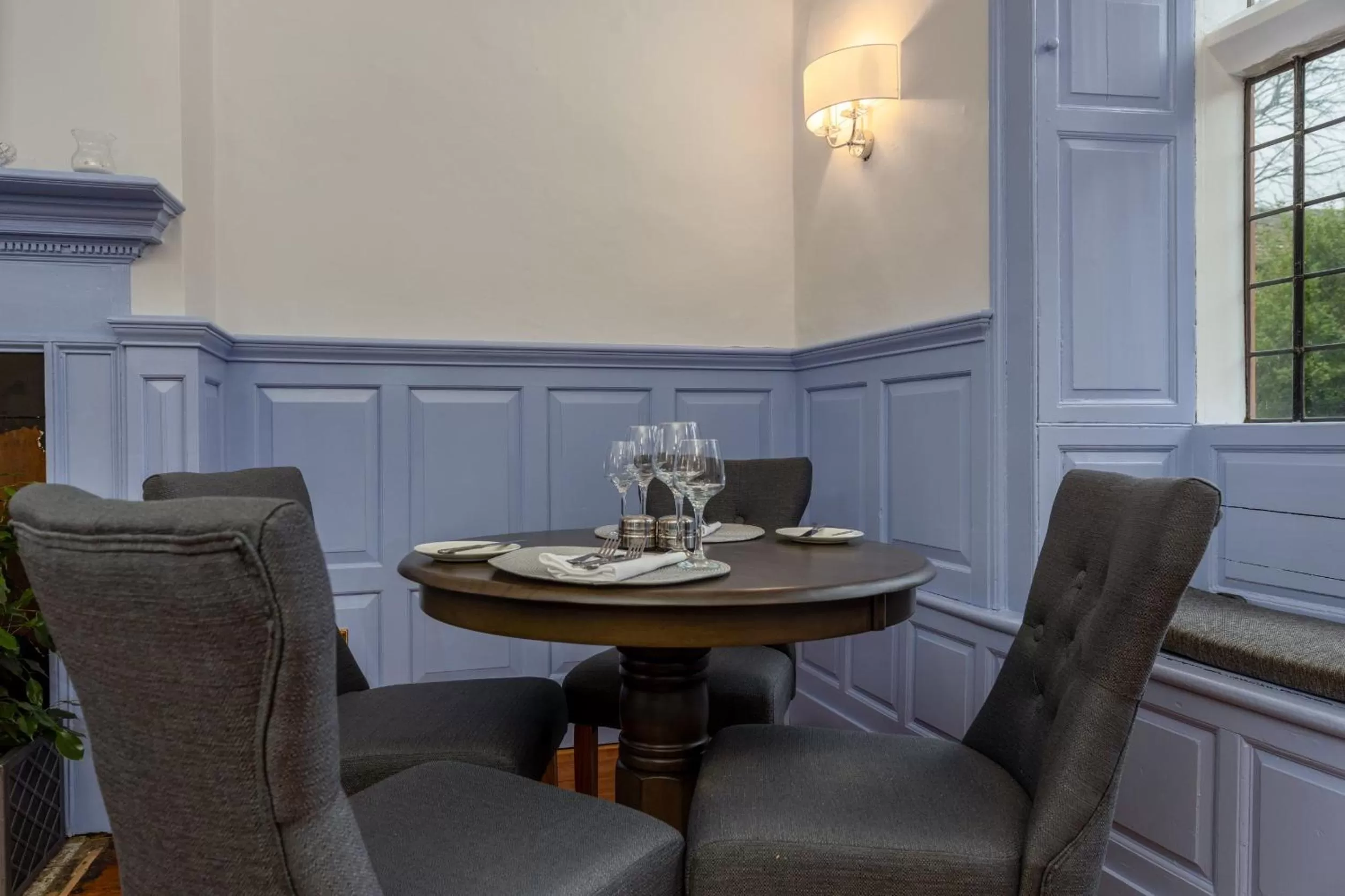 Restaurant/places to eat in Sella Park Country House Hotel