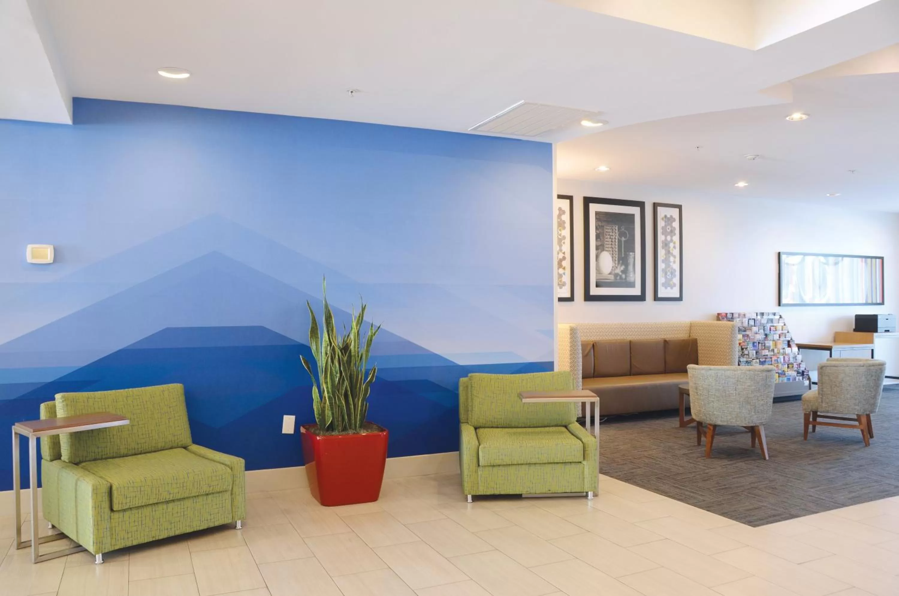 Property building in Holiday Inn Express Hotel & Suites Mount Juliet - Nashville Area by IHG