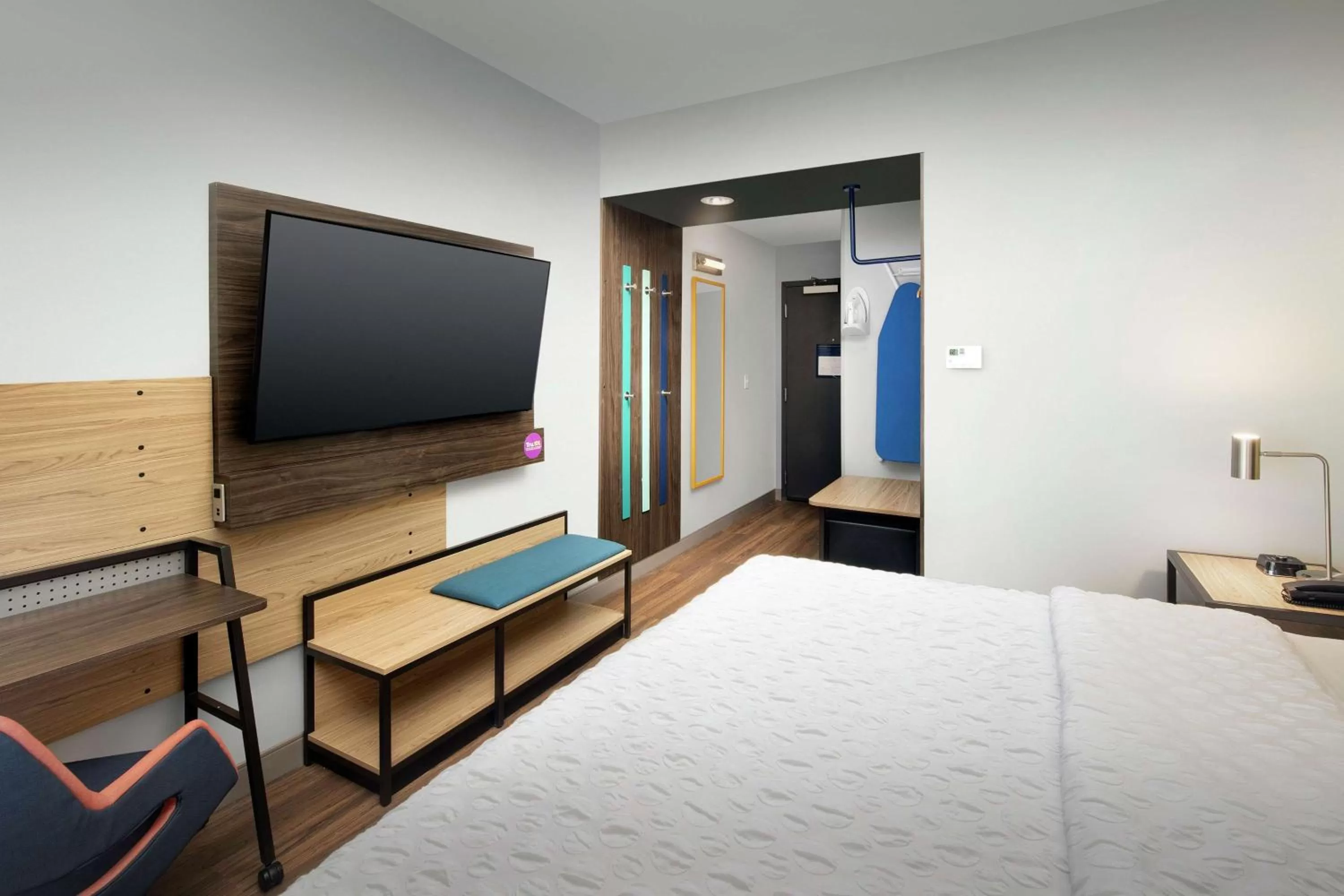 Bedroom, Bed in Tru By Hilton Lubbock Southwest