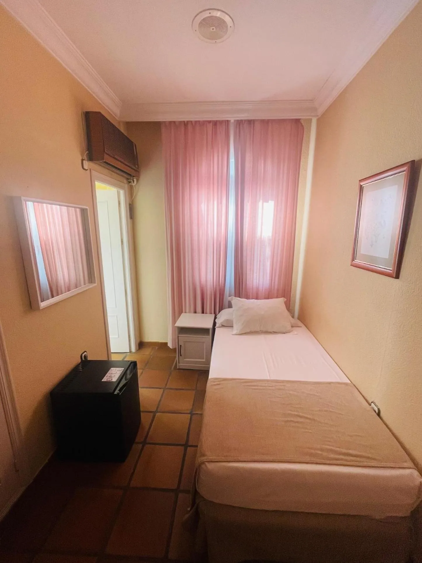 Photo of the whole room, Bed in Hotel Albaida Nature