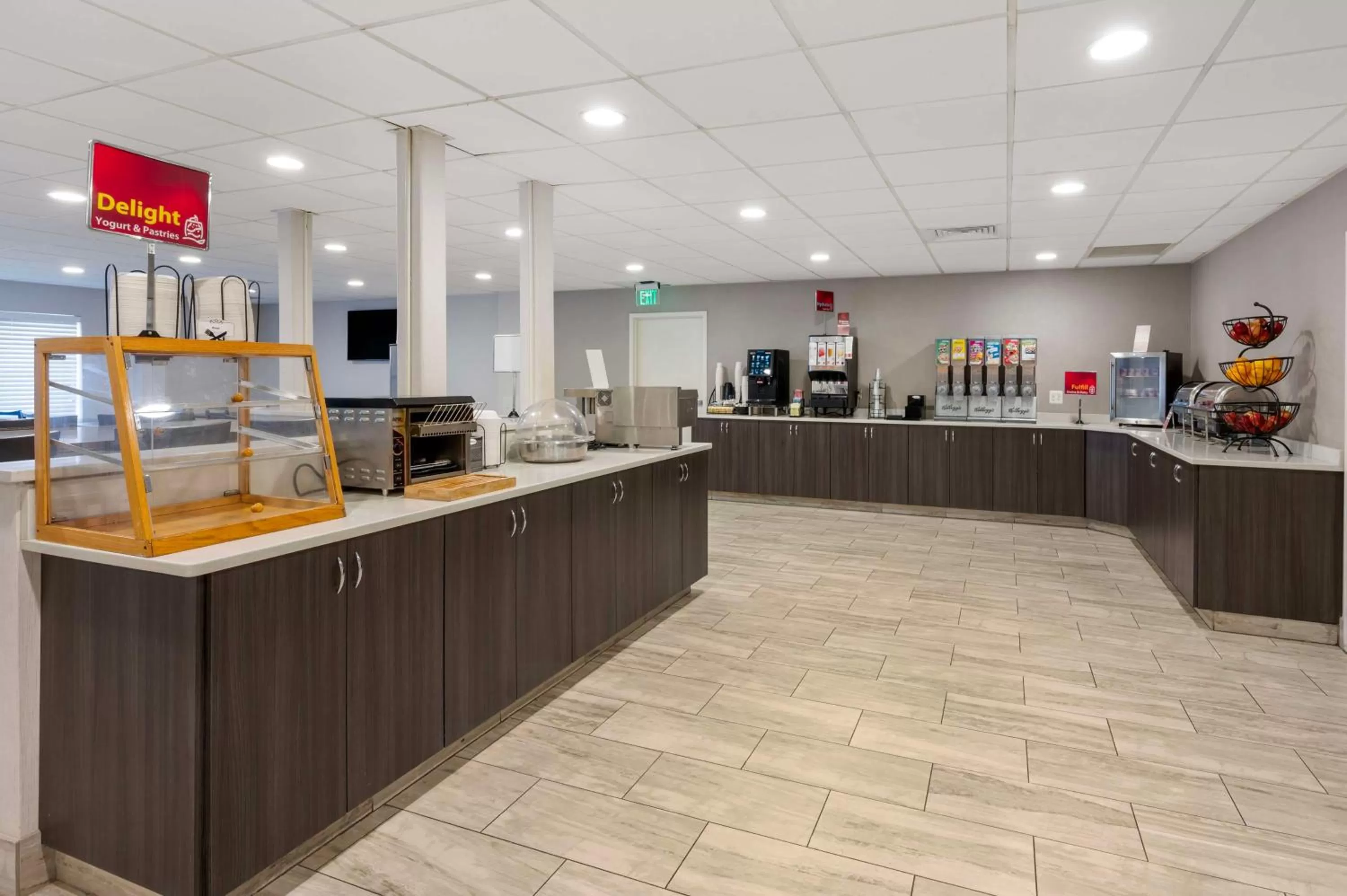 Breakfast in Best Western Plus Alexandria Fort Belvoir